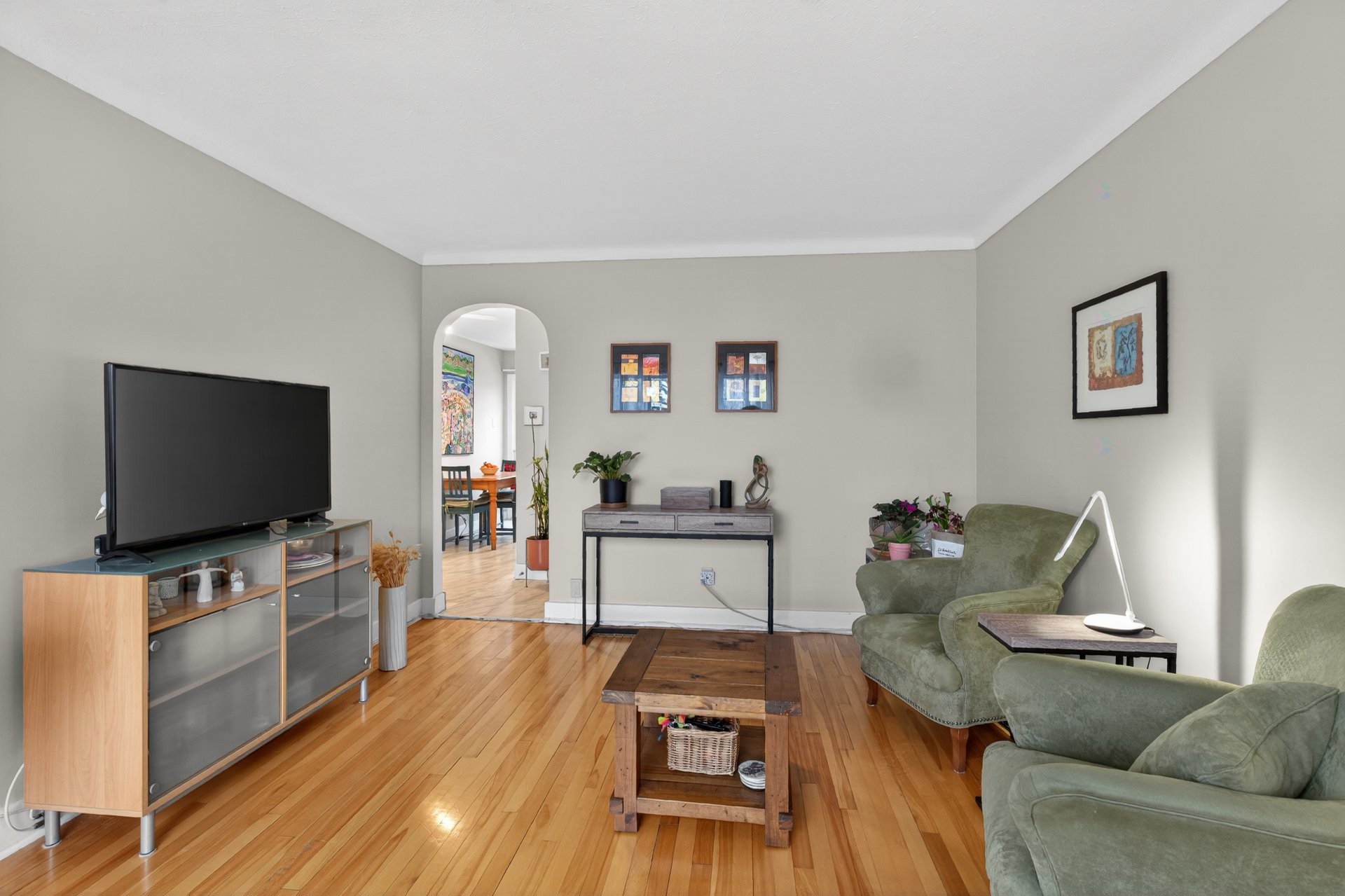 









10


Rue Cléroux

,
Gatineau (Hull),




QC
J8Y1V2

