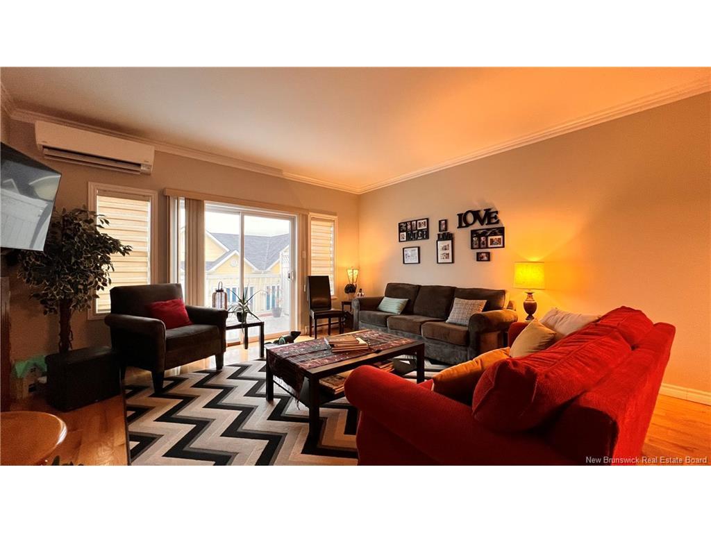 









336


Parkside

,
Bathurst,




NB
E2A 1N4

