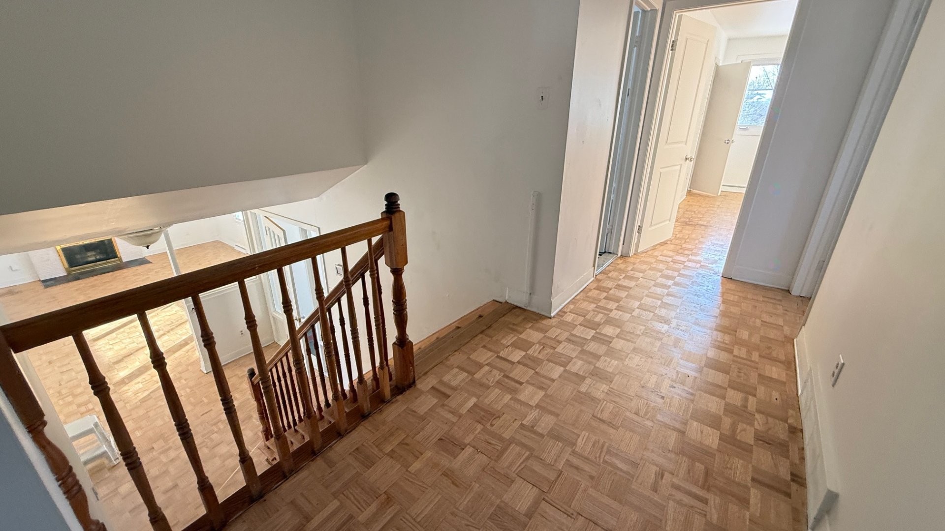 









89


Prince Street

,
Beaconsfield,




QC
H9W3M8

