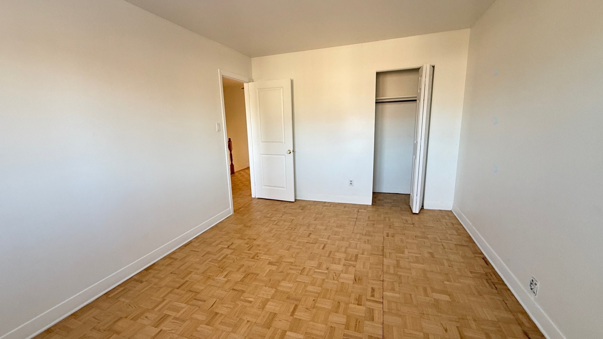 









89


Prince Street

,
Beaconsfield,




QC
H9W3M8

