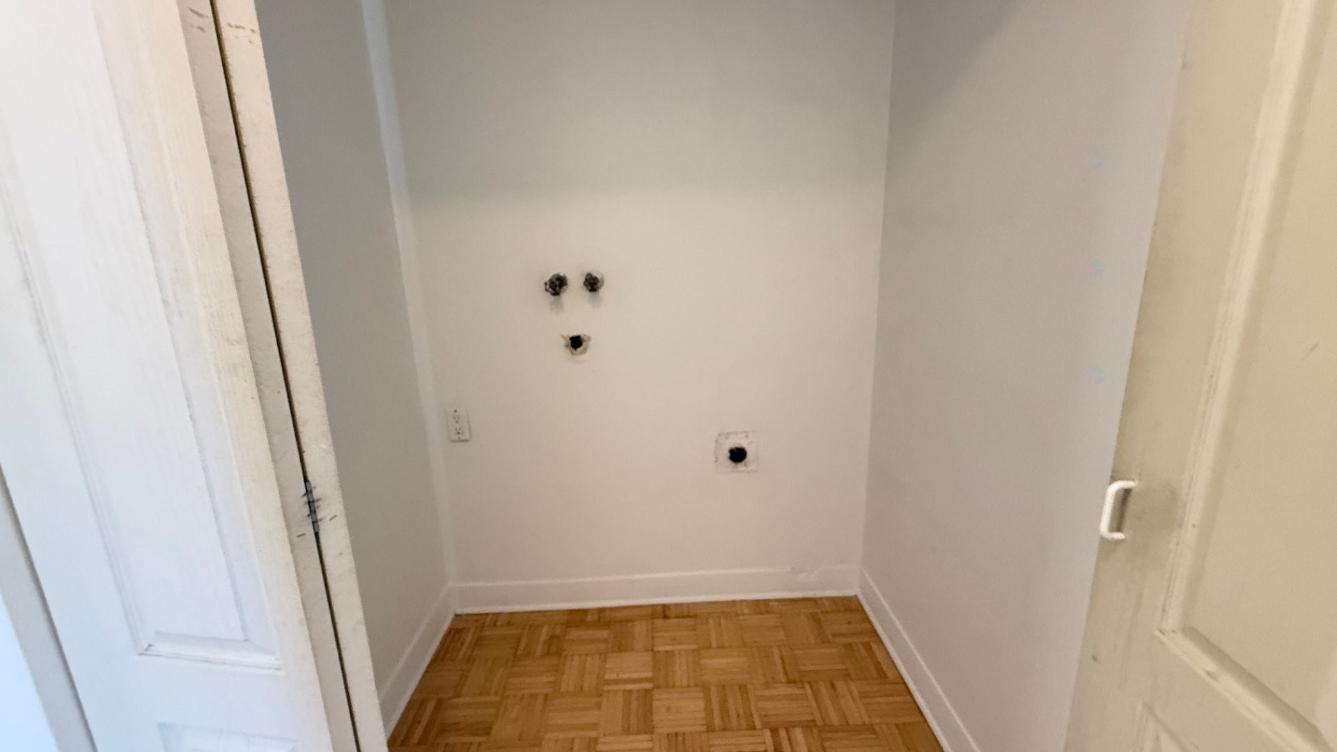 









89


Prince Street

,
Beaconsfield,




QC
H9W3M8

