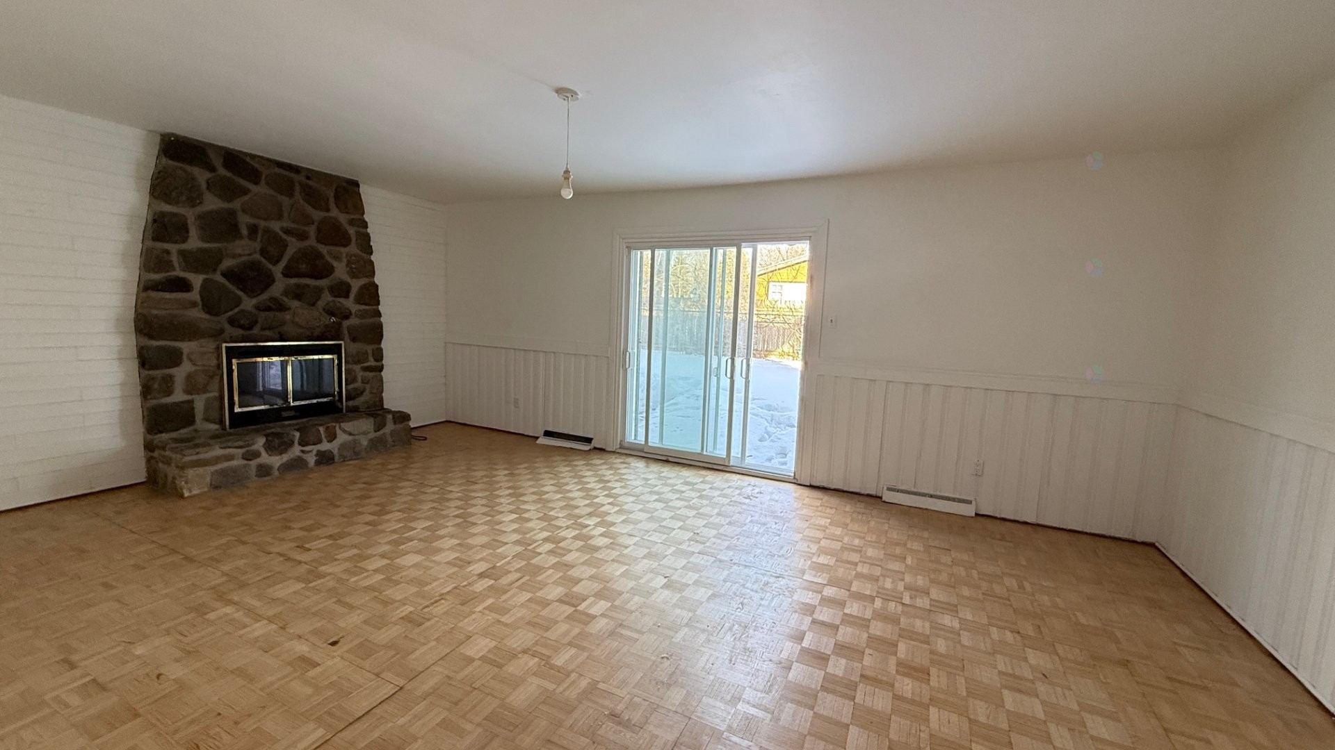 









89


Prince Street

,
Beaconsfield,




QC
H9W3M8

