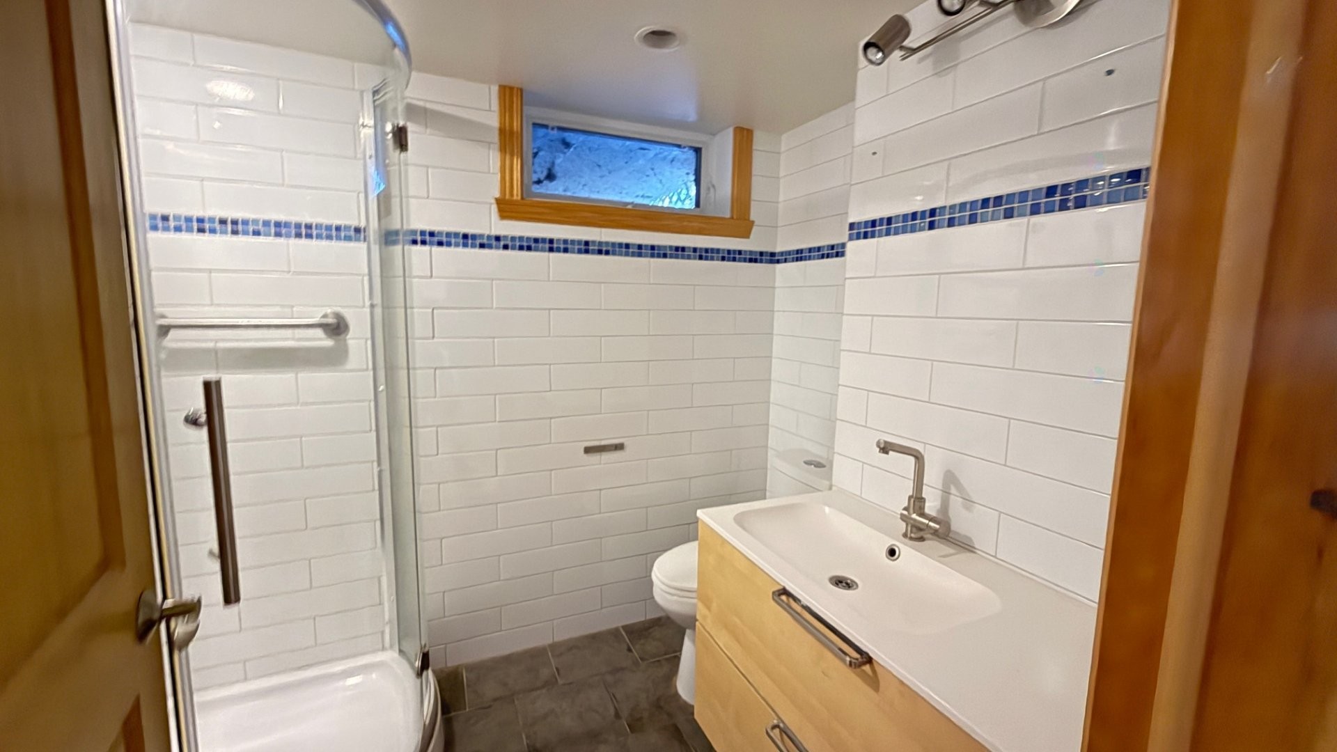 









89


Prince Street

,
Beaconsfield,




QC
H9W3M8

