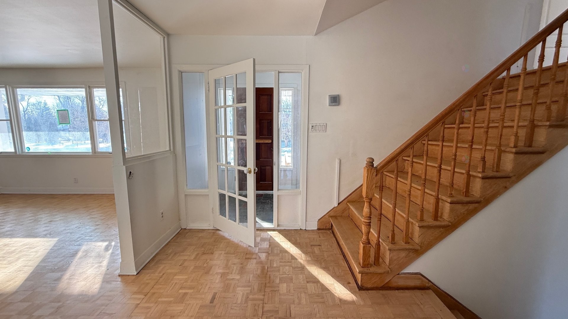 









89


Prince Street

,
Beaconsfield,




QC
H9W3M8

