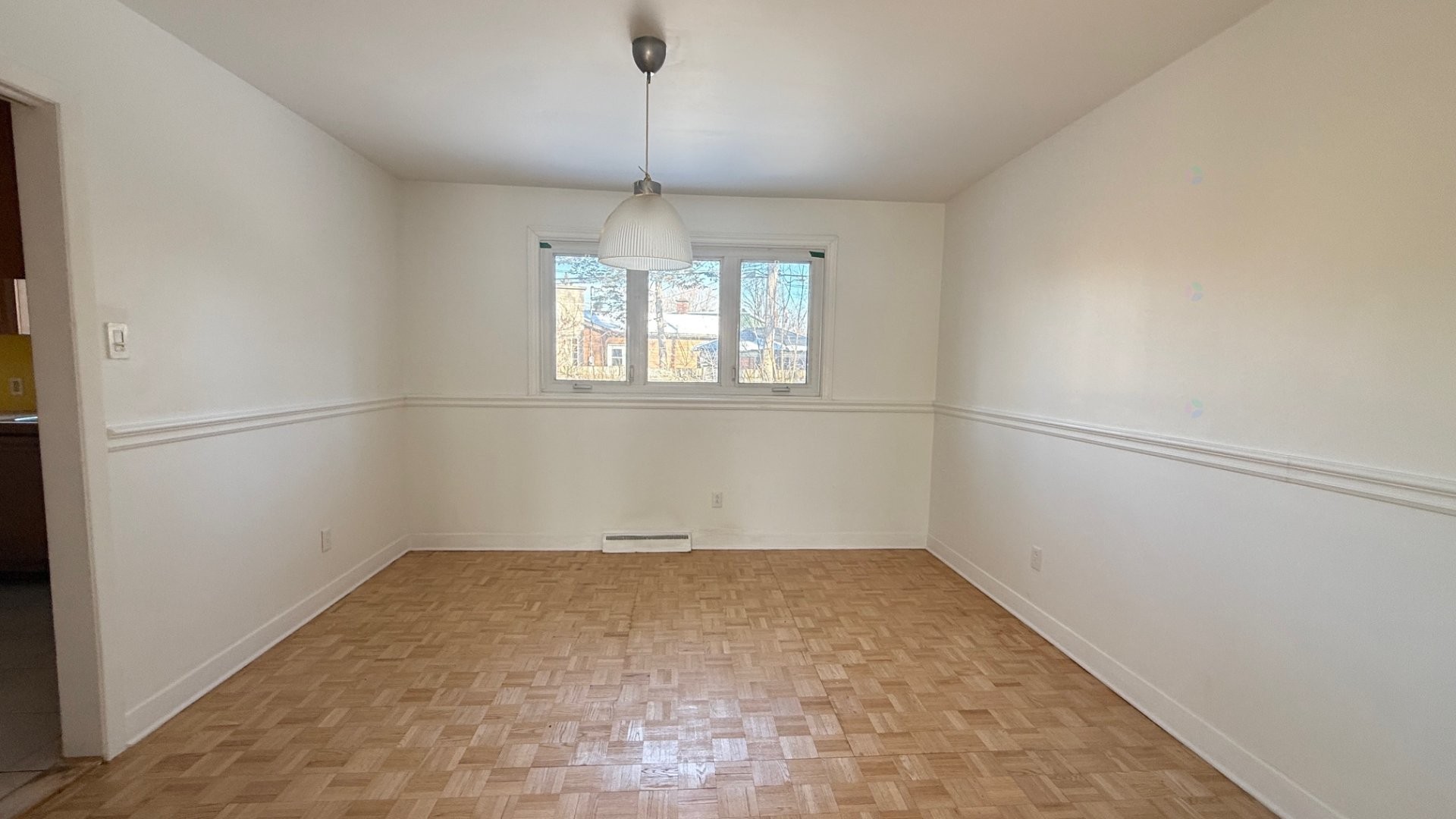 









89


Prince Street

,
Beaconsfield,




QC
H9W3M8

