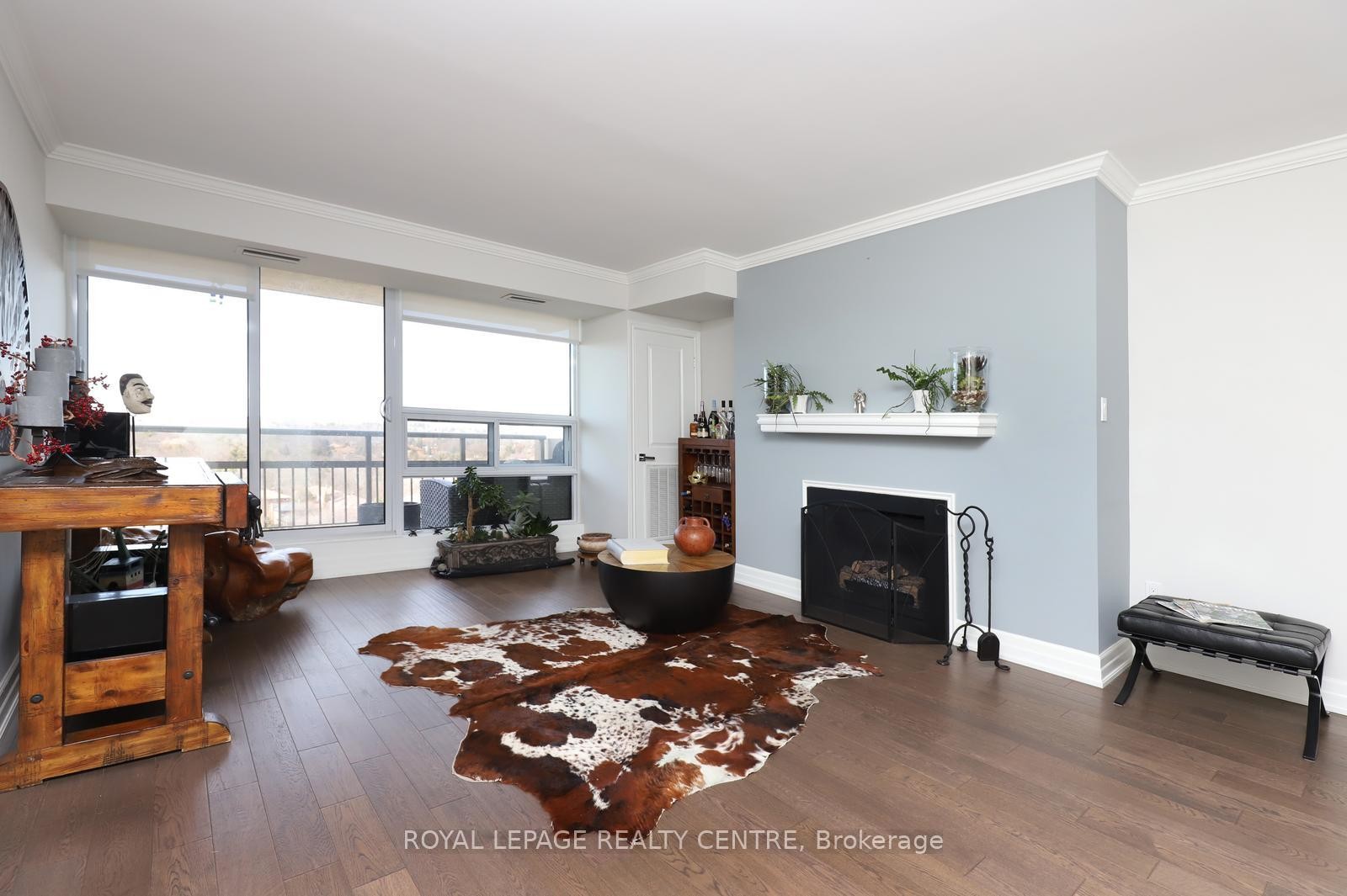 









1359


White Oaks

Boulevard, 1607,
Oakville,




ON
L6H 2R8

