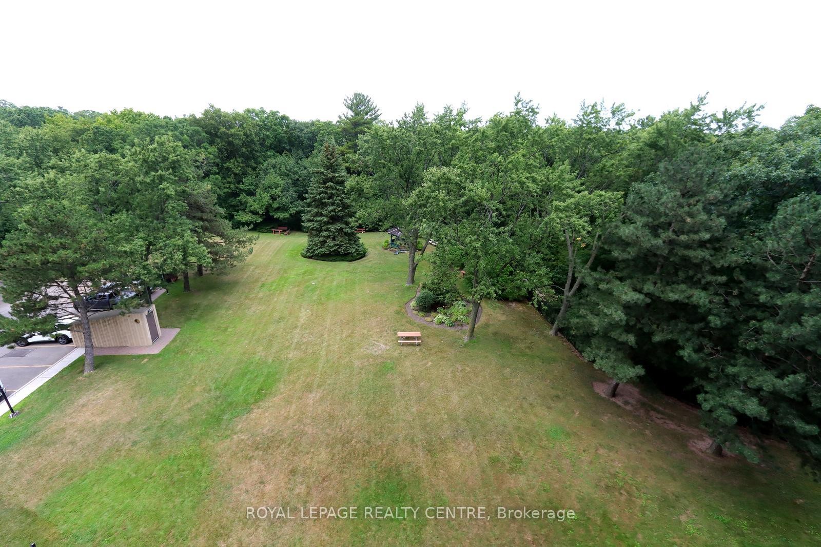 









1359


White Oaks

Boulevard, 1607,
Oakville,




ON
L6H 2R8

