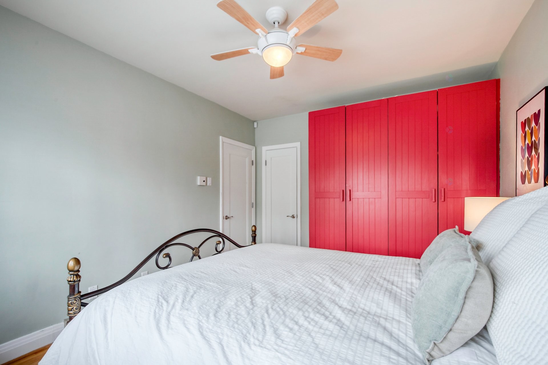 









535

 - 539


Rue St-Charles E.

,
Longueuil (Le Vieux-Longueuil),




QC
J4H1B6

