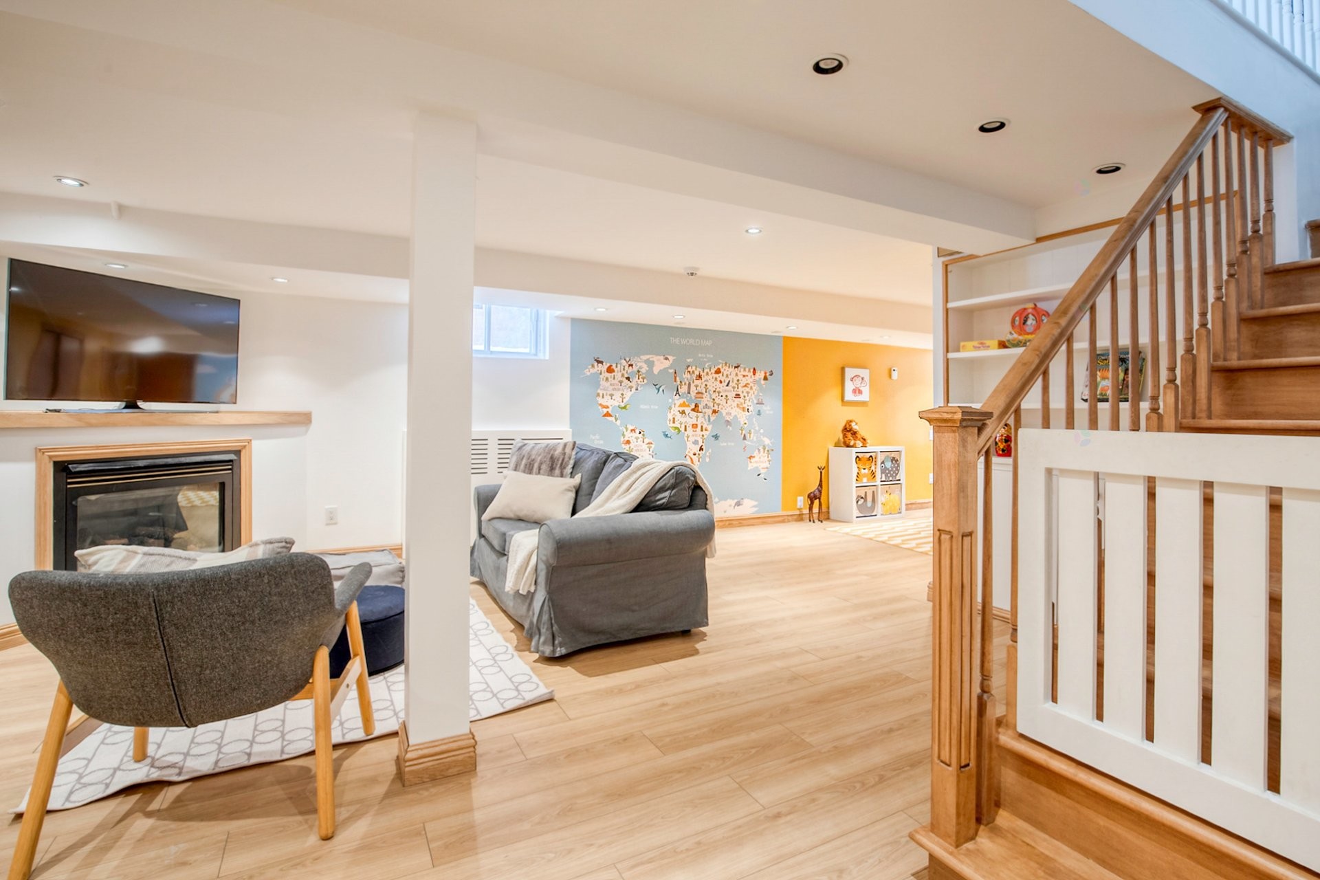 









535

 - 539


Rue St-Charles E.

,
Longueuil (Le Vieux-Longueuil),




QC
J4H1B6

