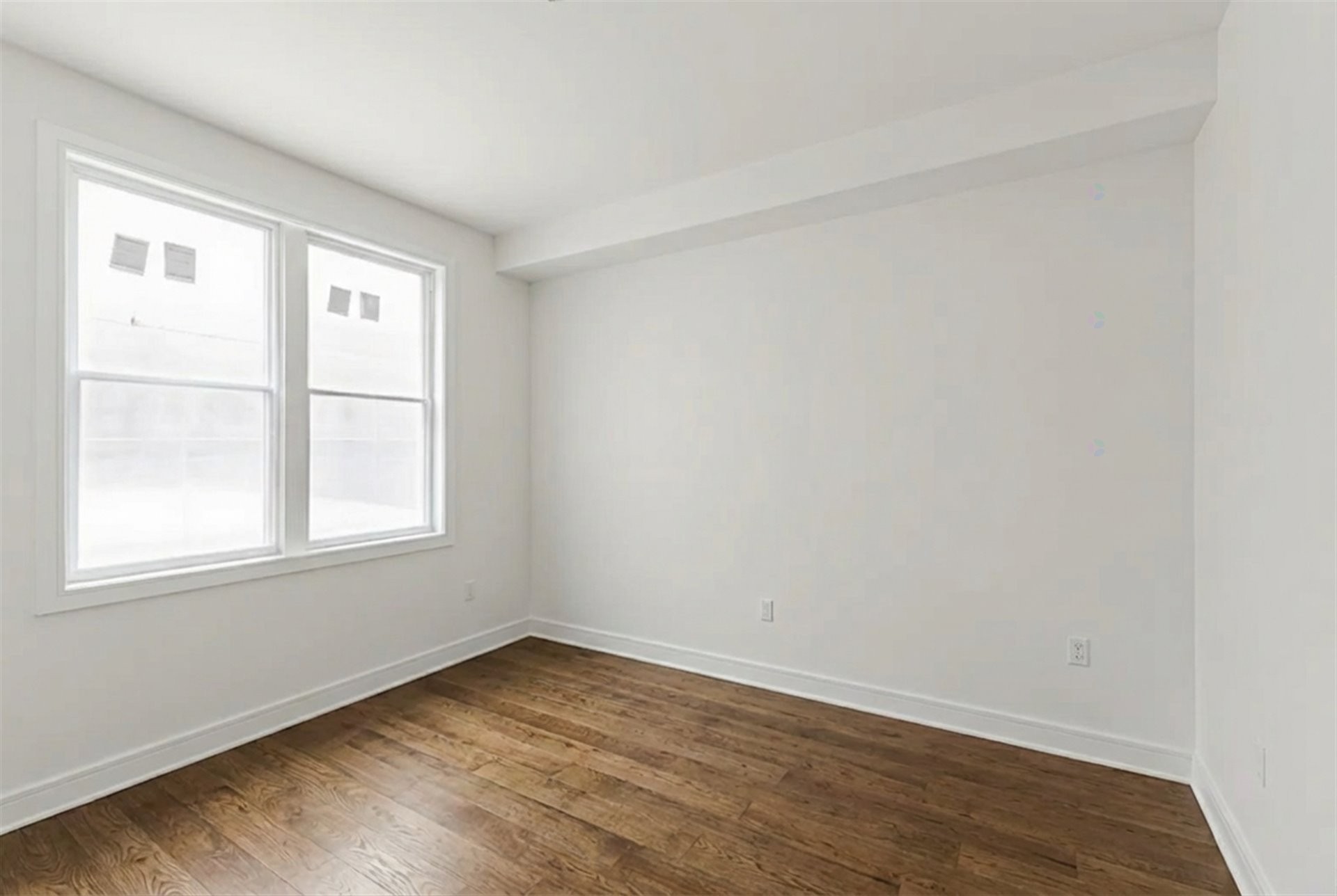 









5828


Rue De La Roche

,
Montréal (Rosemont/La Petite-Patrie),




QC
H2S2C7

