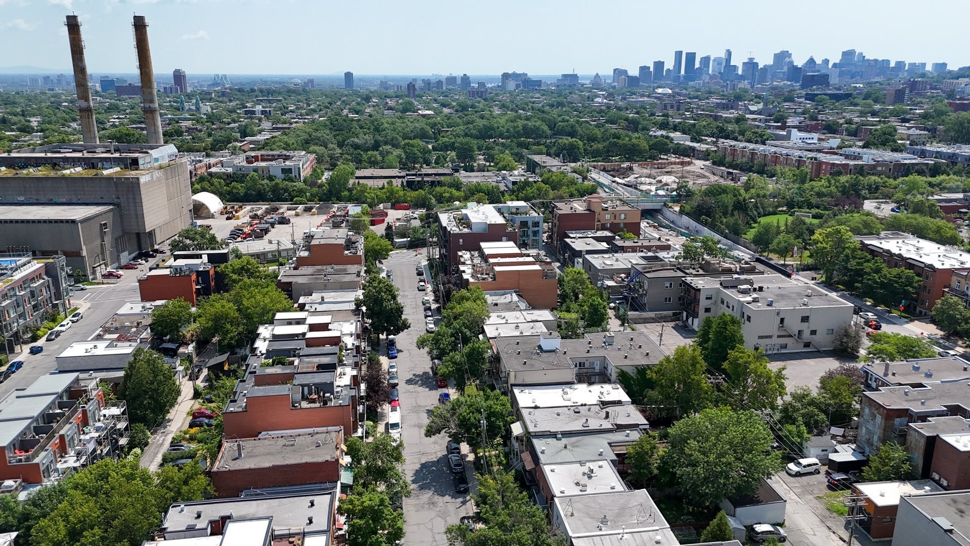 









5828


Rue De La Roche

,
Montréal (Rosemont/La Petite-Patrie),




QC
H2S2C7

