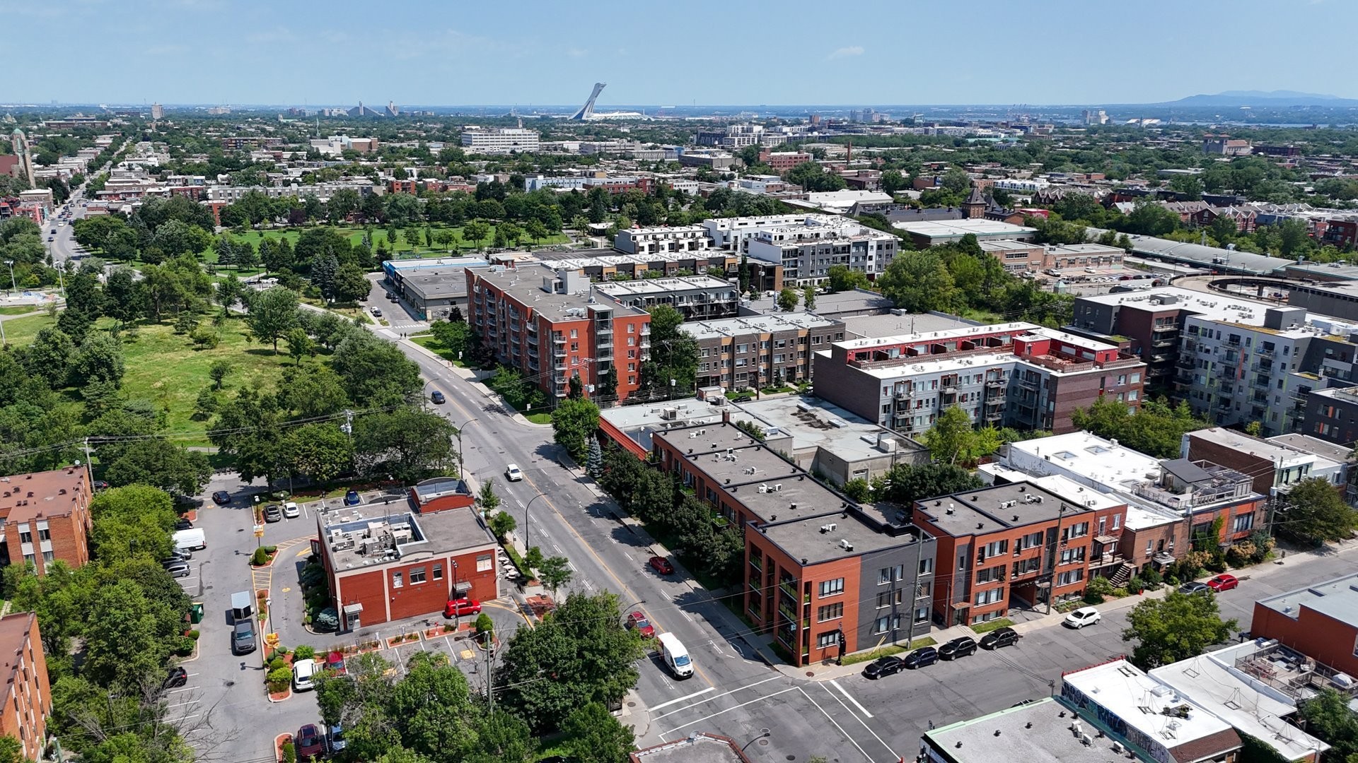 









5828


Rue De La Roche

,
Montréal (Rosemont/La Petite-Patrie),




QC
H2S2C7

