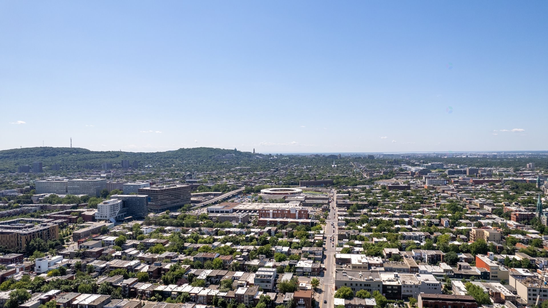 









5828


Rue De La Roche

,
Montréal (Rosemont/La Petite-Patrie),




QC
H2S2C7

