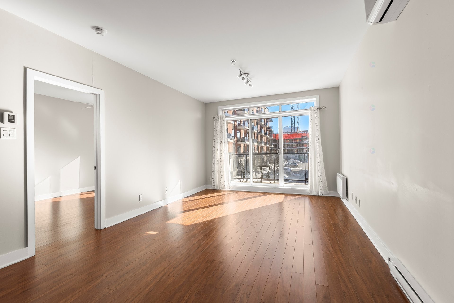 









5


Rue Édouard-Lalonde

, 205,
Vaudreuil-Dorion,




QC
J7V0R5

