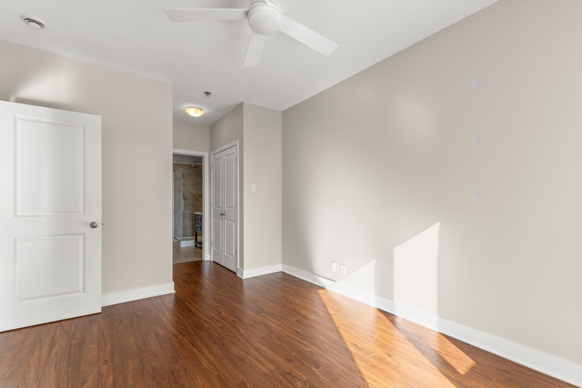 









5


Rue Édouard-Lalonde

, 205,
Vaudreuil-Dorion,




QC
J7V0R5

