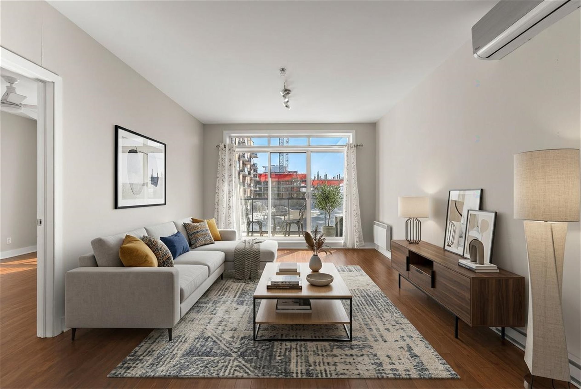 









5


Rue Édouard-Lalonde

, 205,
Vaudreuil-Dorion,




QC
J7V0R5

