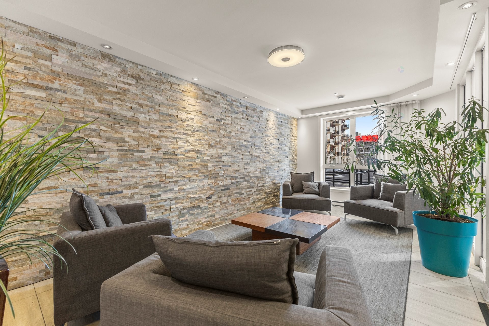 









5


Rue Édouard-Lalonde

, 205,
Vaudreuil-Dorion,




QC
J7V0R5

