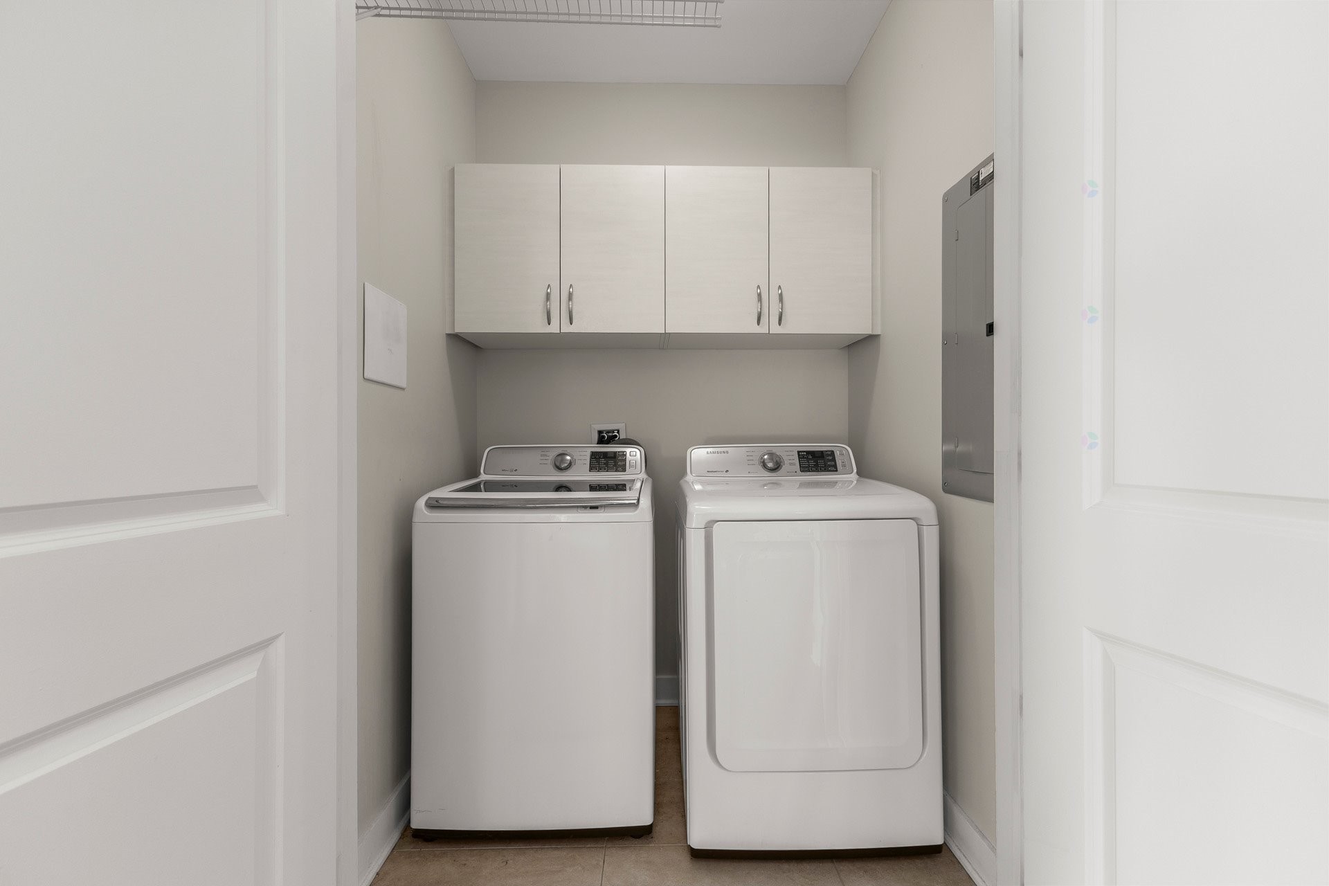 









5


Rue Édouard-Lalonde

, 205,
Vaudreuil-Dorion,




QC
J7V0R5

