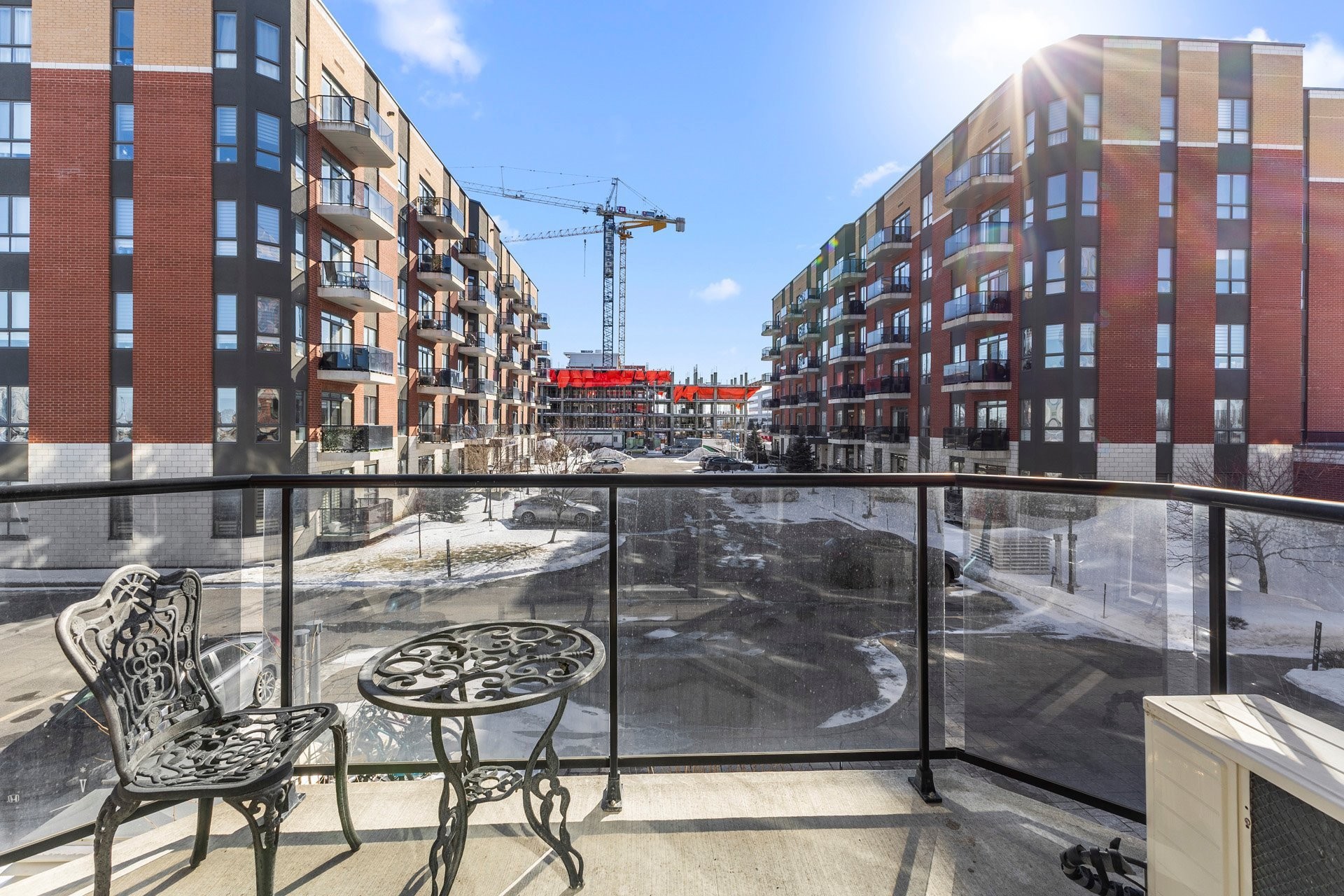 









5


Rue Édouard-Lalonde

, 205,
Vaudreuil-Dorion,




QC
J7V0R5

