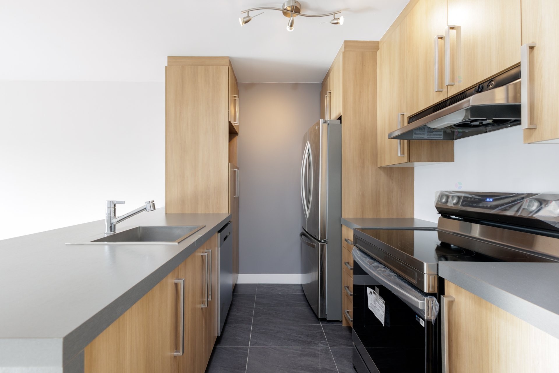 









16639


Boul. Pierrefonds

, 202,
Montréal (L'Île-Bizard/Sainte-Geneviève),




QC
H9H4L2

