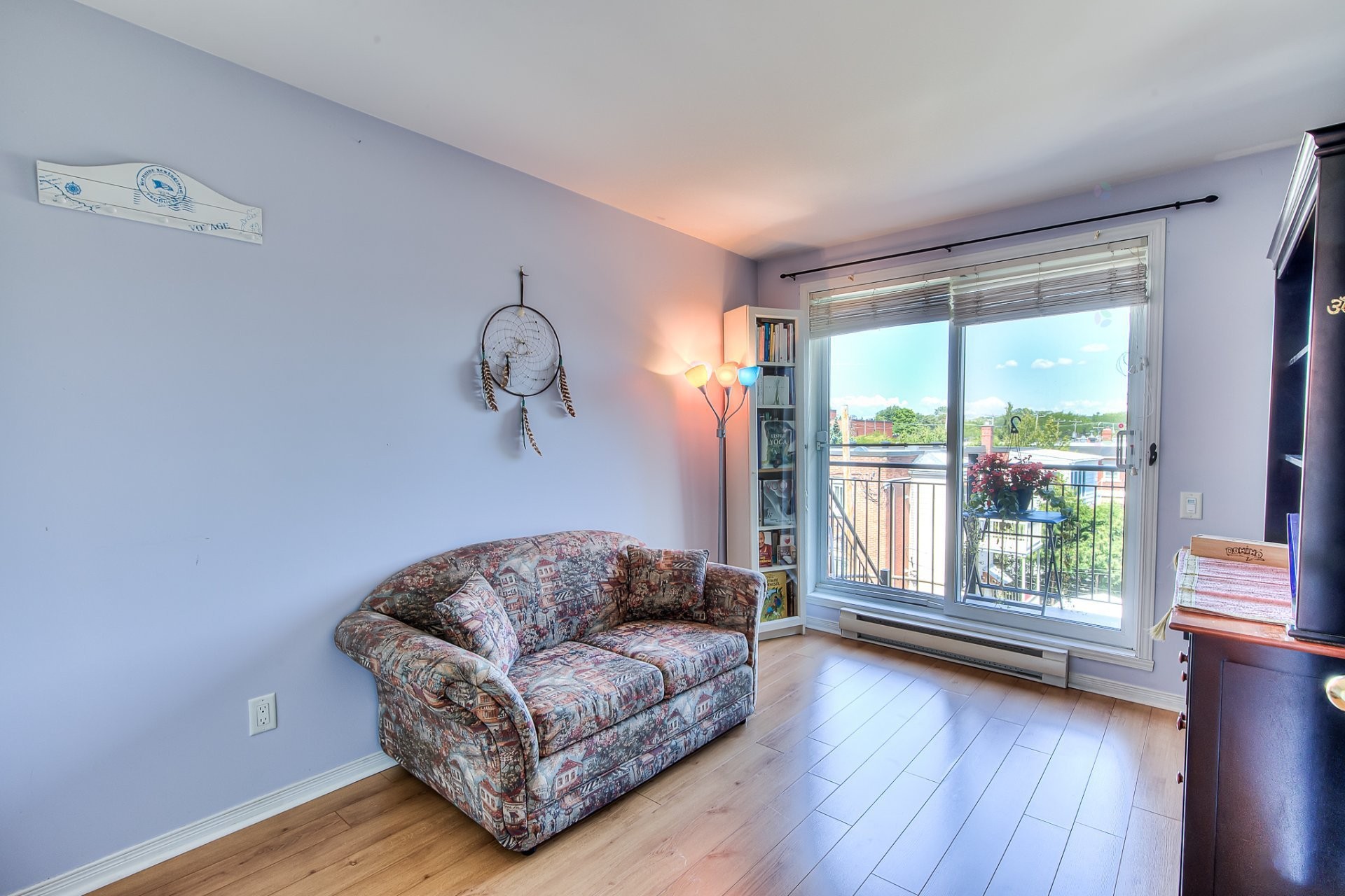 









1260


Rue St-Antoine

, 8,
Montréal (Lachine),




QC
H8S1T5

