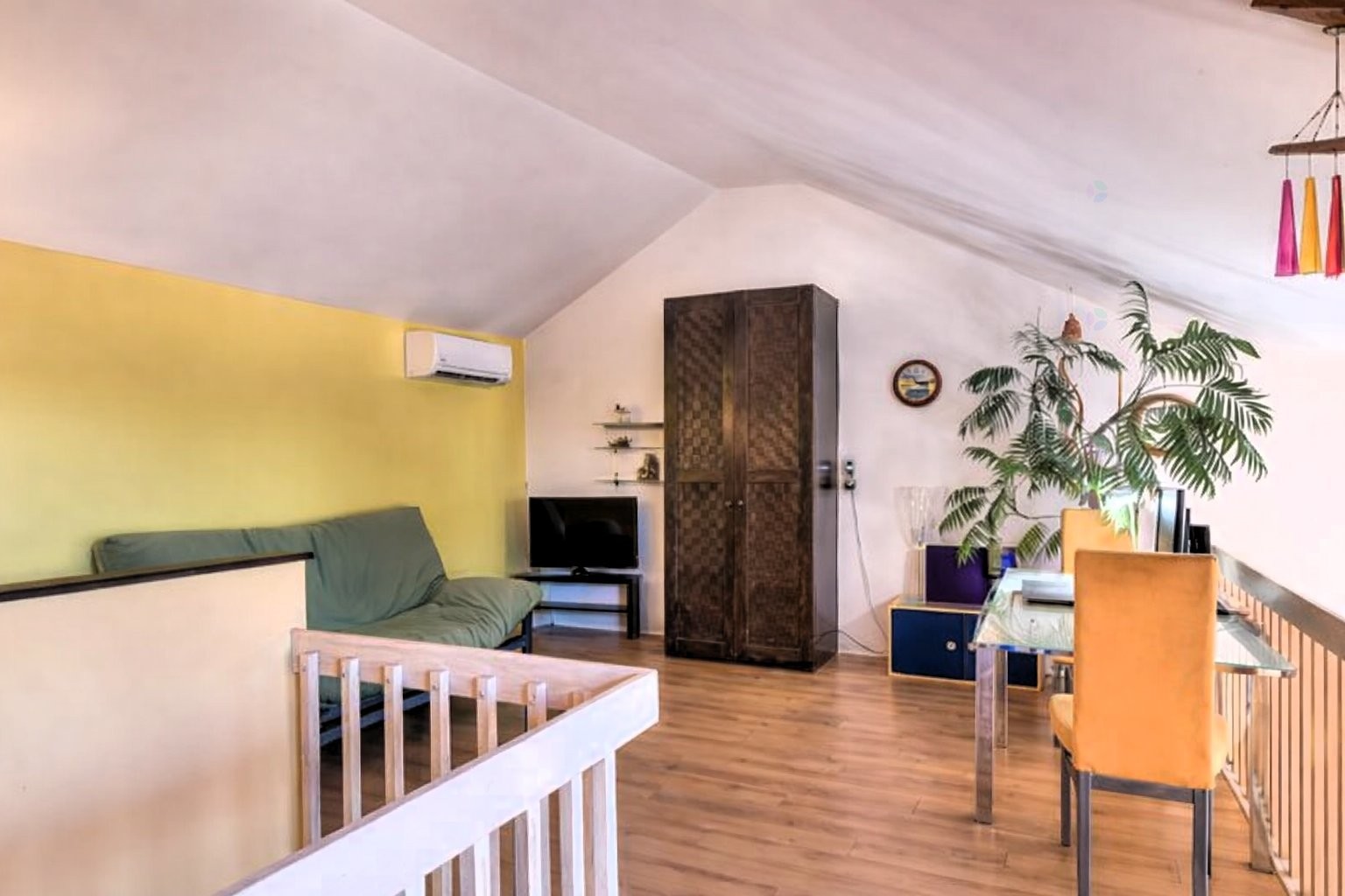 









1260


Rue St-Antoine

, 8,
Montréal (Lachine),




QC
H8S1T5

