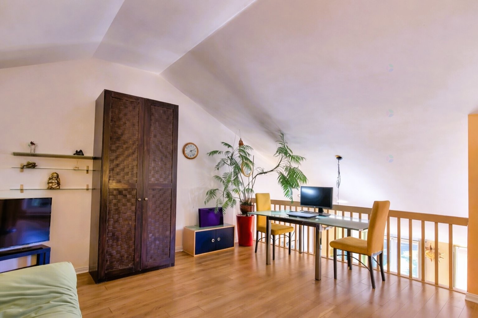 









1260


Rue St-Antoine

, 8,
Montréal (Lachine),




QC
H8S1T5

