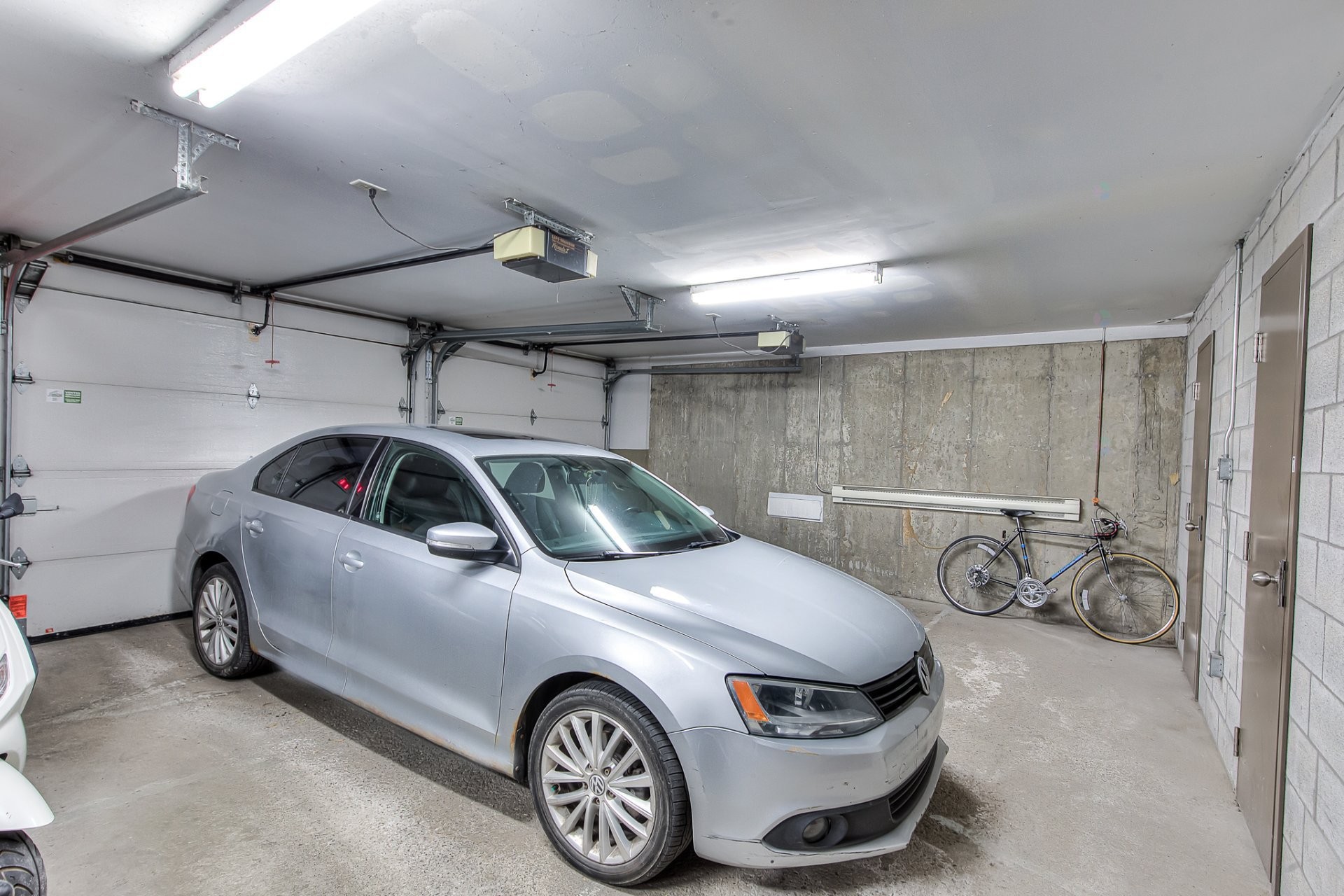 









1260


Rue St-Antoine

, 8,
Montréal (Lachine),




QC
H8S1T5

