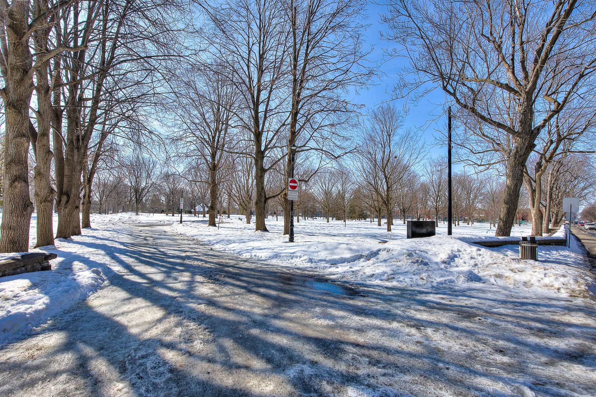 









1260


Rue St-Antoine

, 8,
Montréal (Lachine),




QC
H8S1T5

