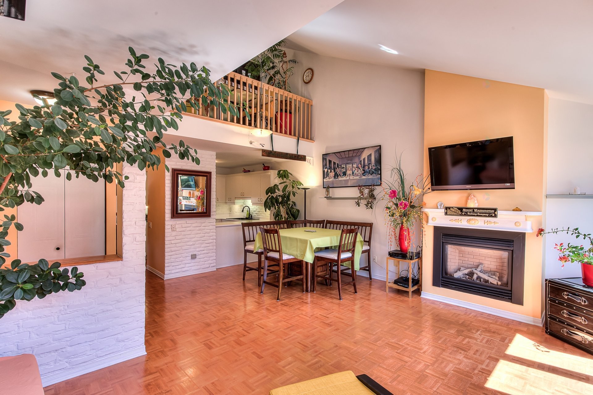 









1260


Rue St-Antoine

, 8,
Montréal (Lachine),




QC
H8S1T5

