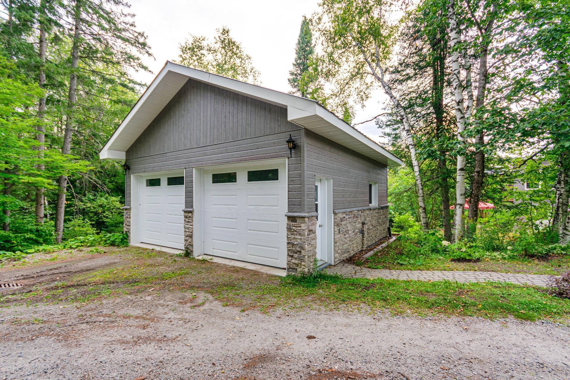 









6


Rue de l'Abitibi

,
Cantley,




QC
J8V3H4

