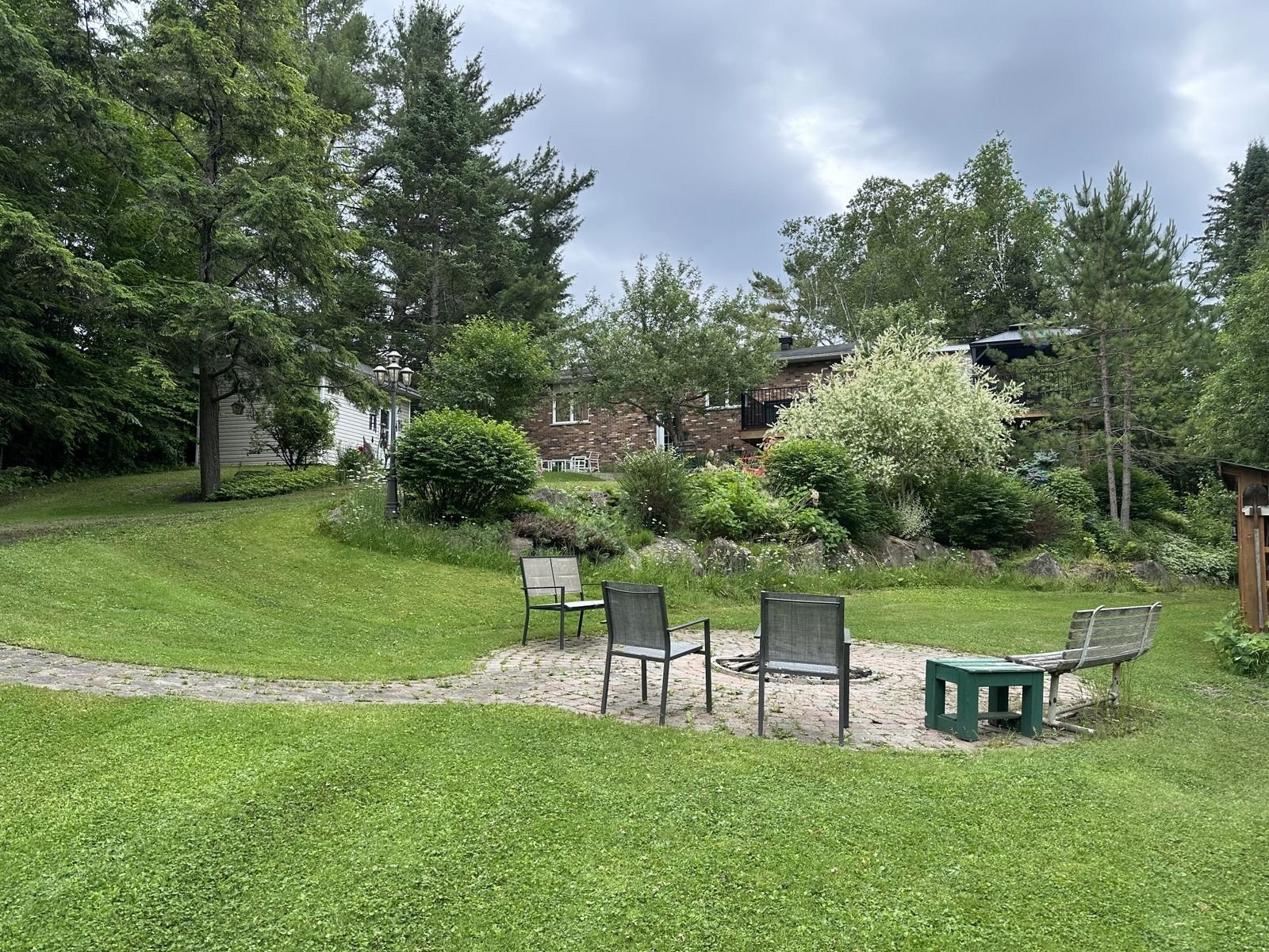 









6


Rue de l'Abitibi

,
Cantley,




QC
J8V3H4

