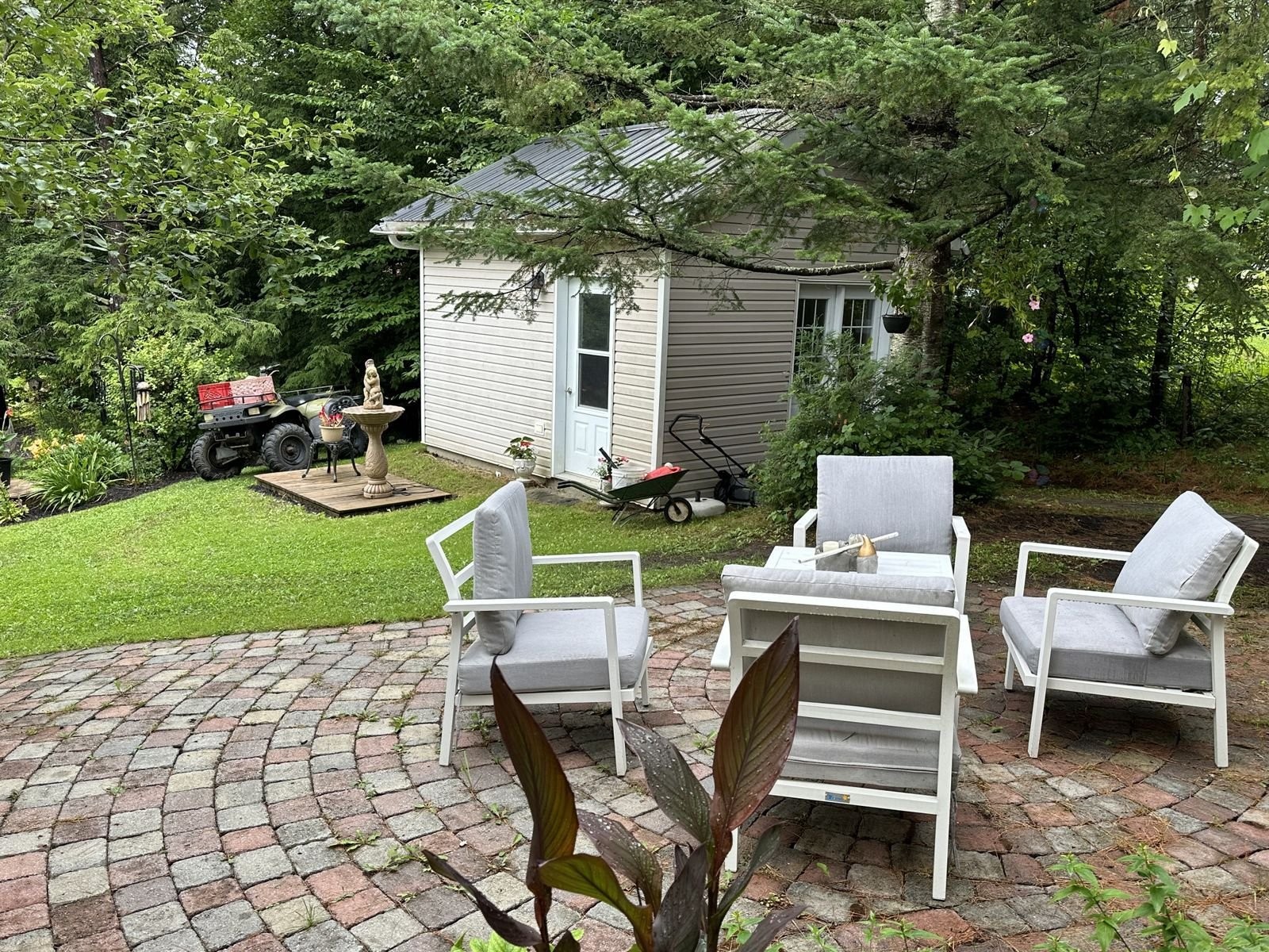 









6


Rue de l'Abitibi

,
Cantley,




QC
J8V3H4

