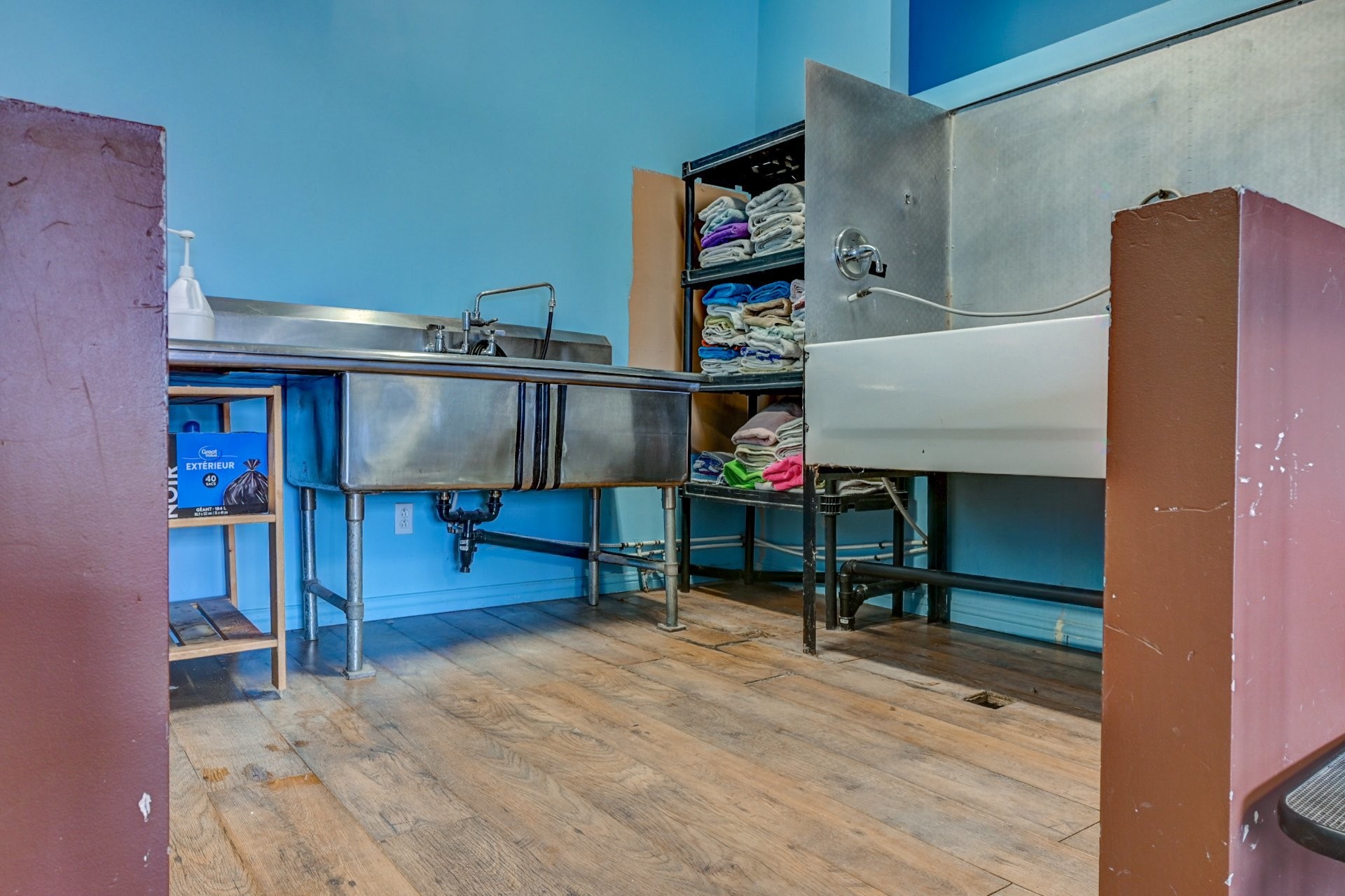 









1031


Rue Gilles-Vigneault

, 2,
Blainville,




QC
J7C5N4

