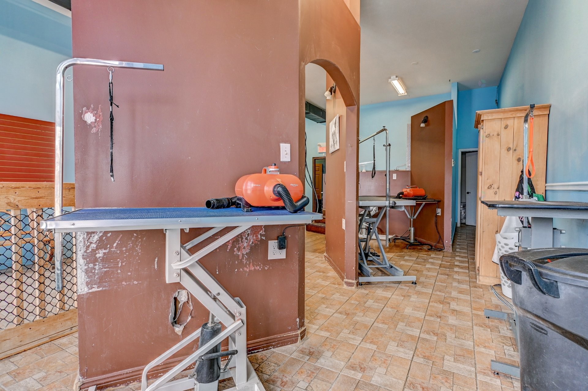 









1031


Rue Gilles-Vigneault

, 2,
Blainville,




QC
J7C5N4

