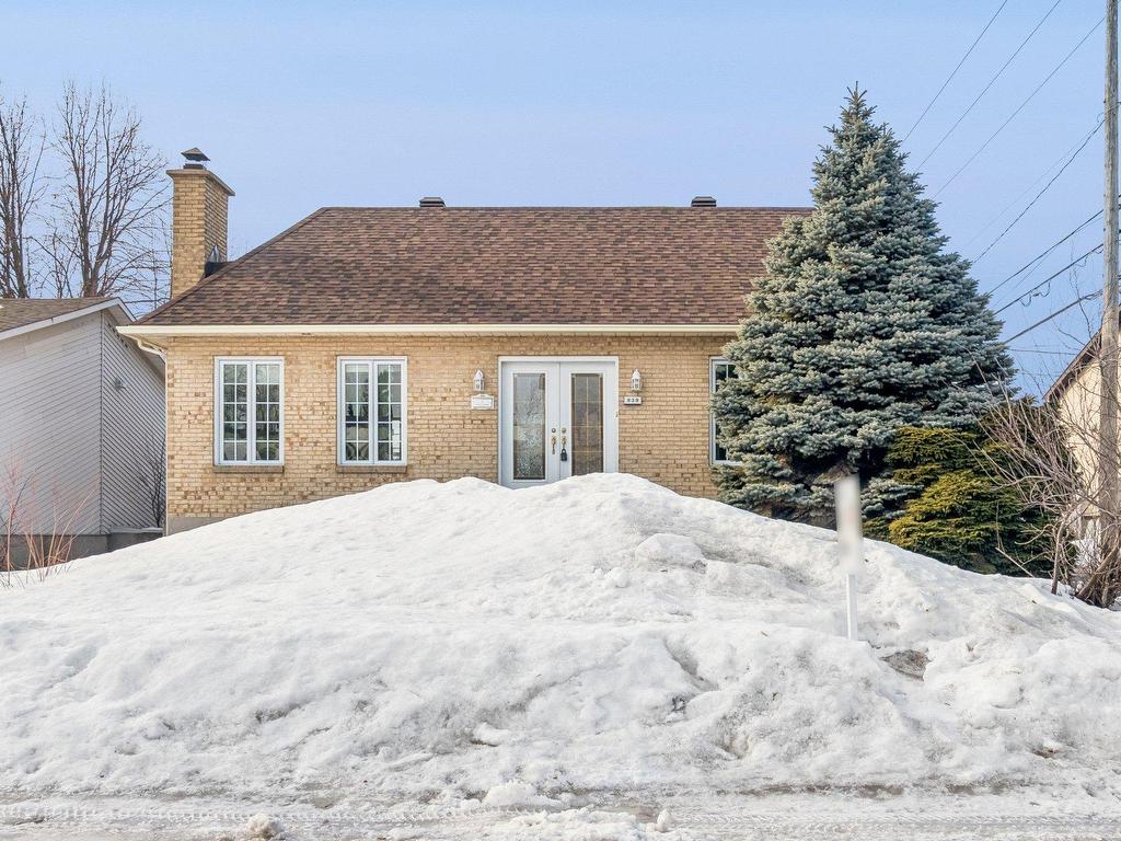 









839


Rue Soulanges

,
Repentigny (Repentigny),




QC
J5Y1Z9

