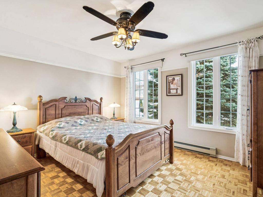 









839


Rue Soulanges

,
Repentigny (Repentigny),




QC
J5Y1Z9

