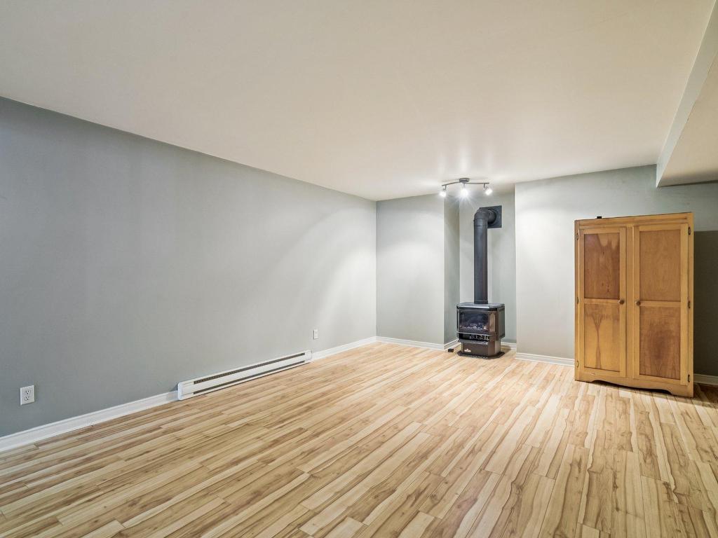 









839


Rue Soulanges

,
Repentigny (Repentigny),




QC
J5Y1Z9

