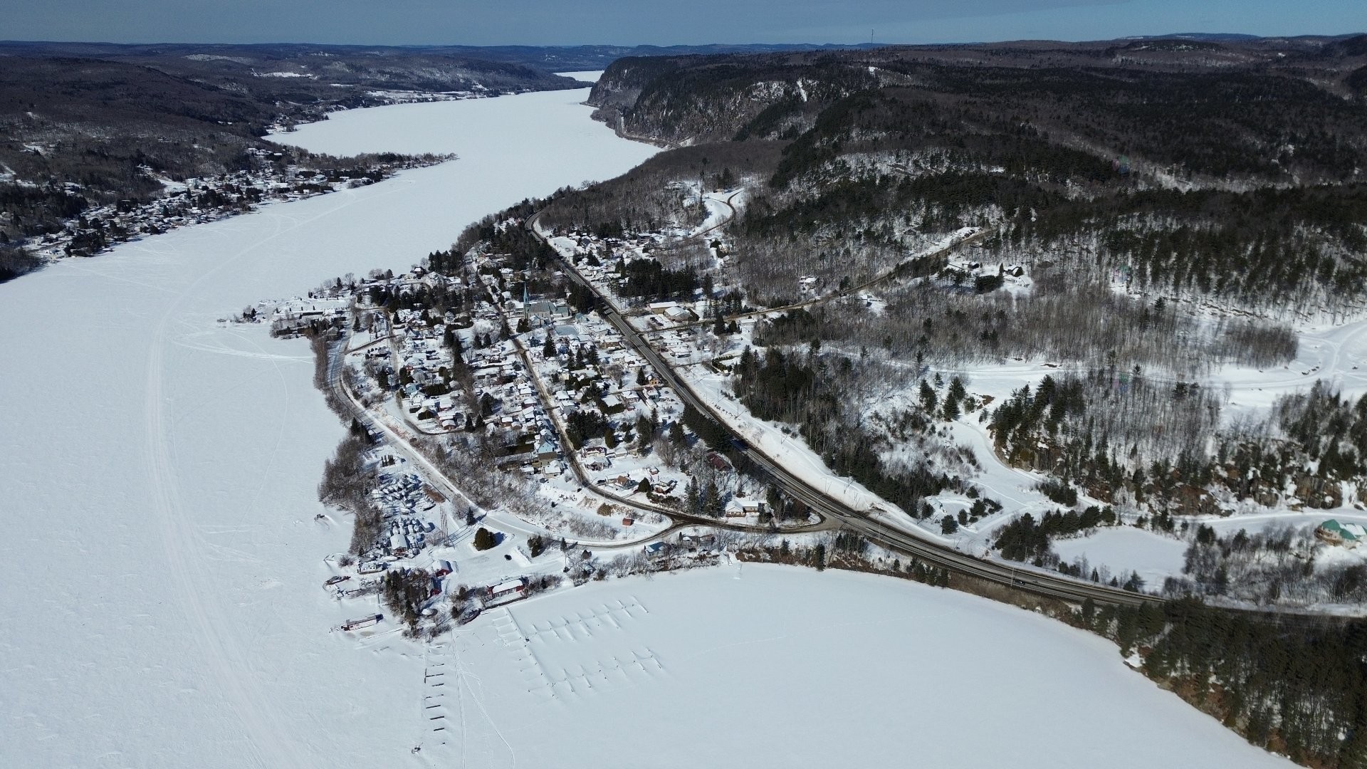 









55


Ch. de St-Jean-des-Piles

,
Shawinigan,







QC
G0X2V0

