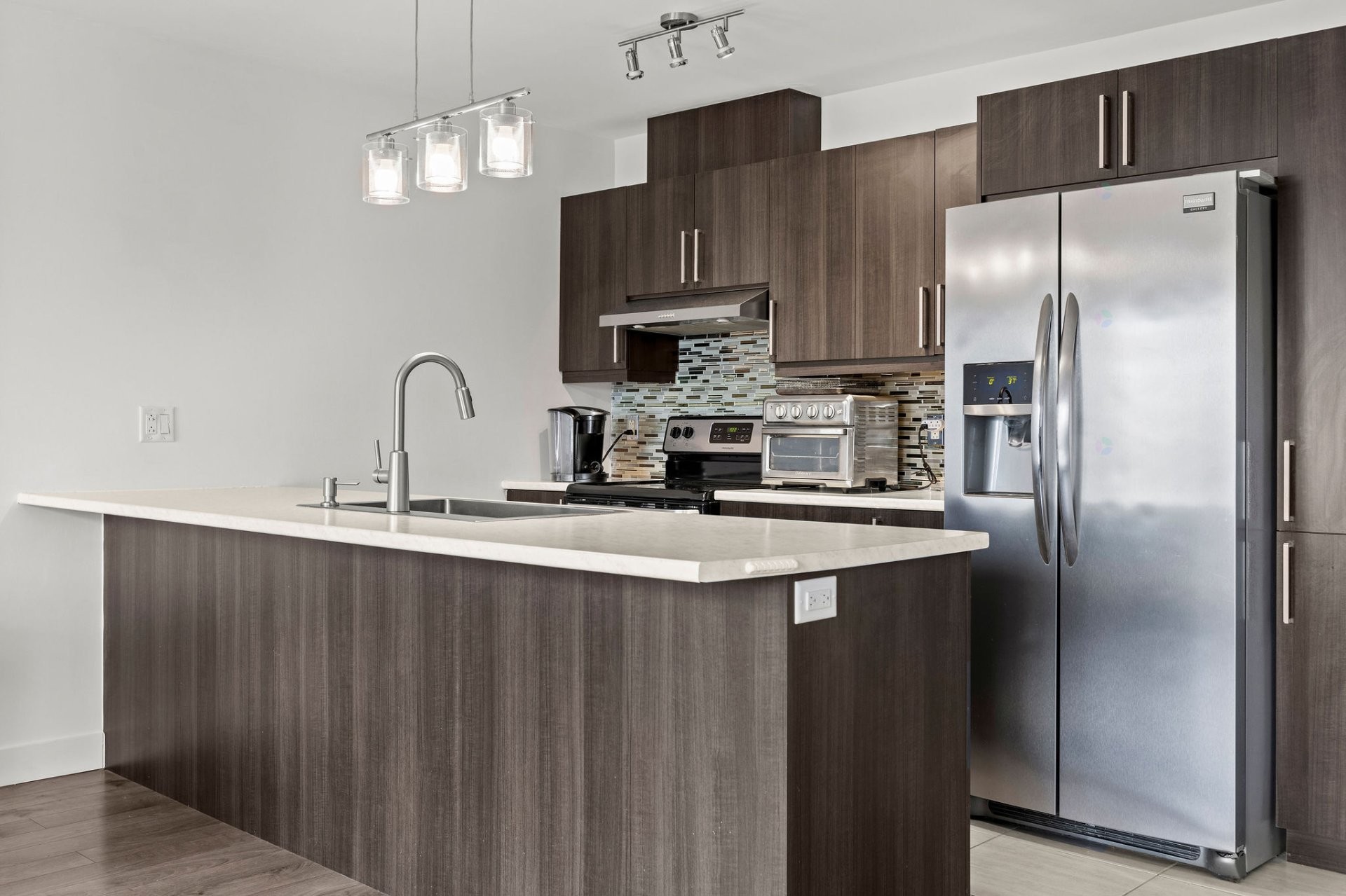









3123


Rue du Granit

,
Carignan,




QC
J3L0Y3


