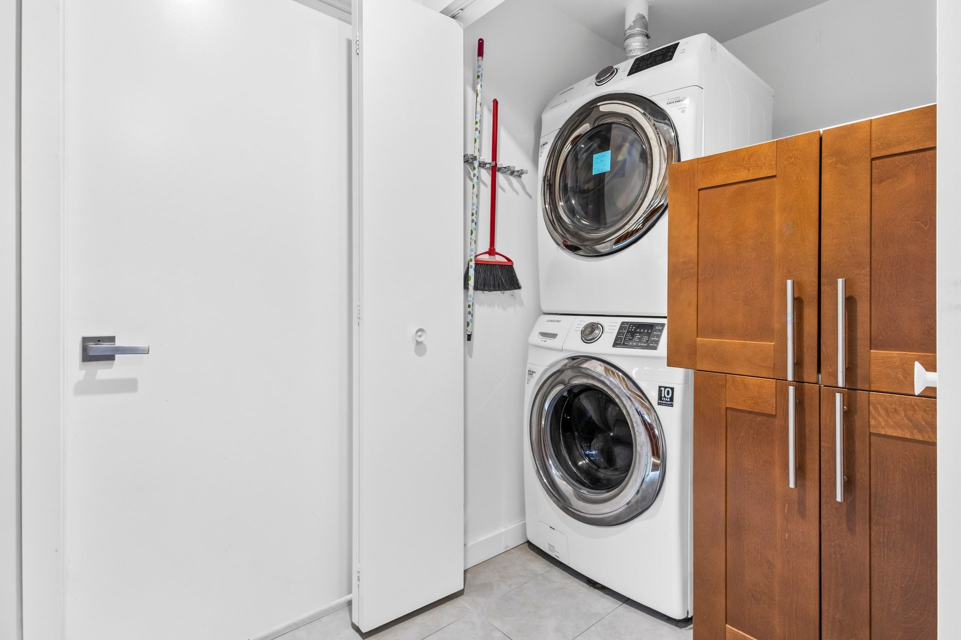 









125


Rue Chabanel O.

, 506,
Montréal (Ahuntsic-Cartierville),




QC
H2N1E4

