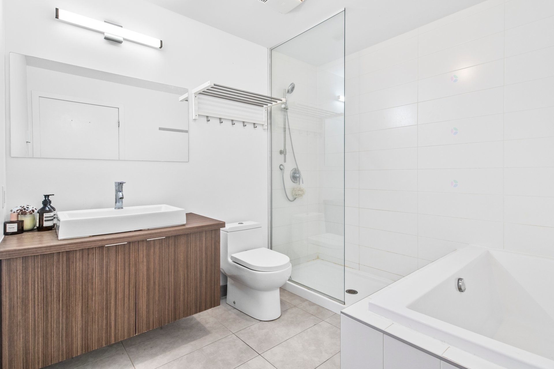 









125


Rue Chabanel O.

, 506,
Montréal (Ahuntsic-Cartierville),




QC
H2N1E4

