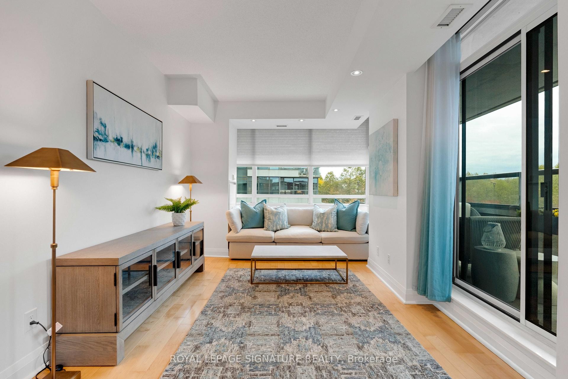 









1


Hurontario

Street, 203,
Mississauga,




ON
L5G 0A3

