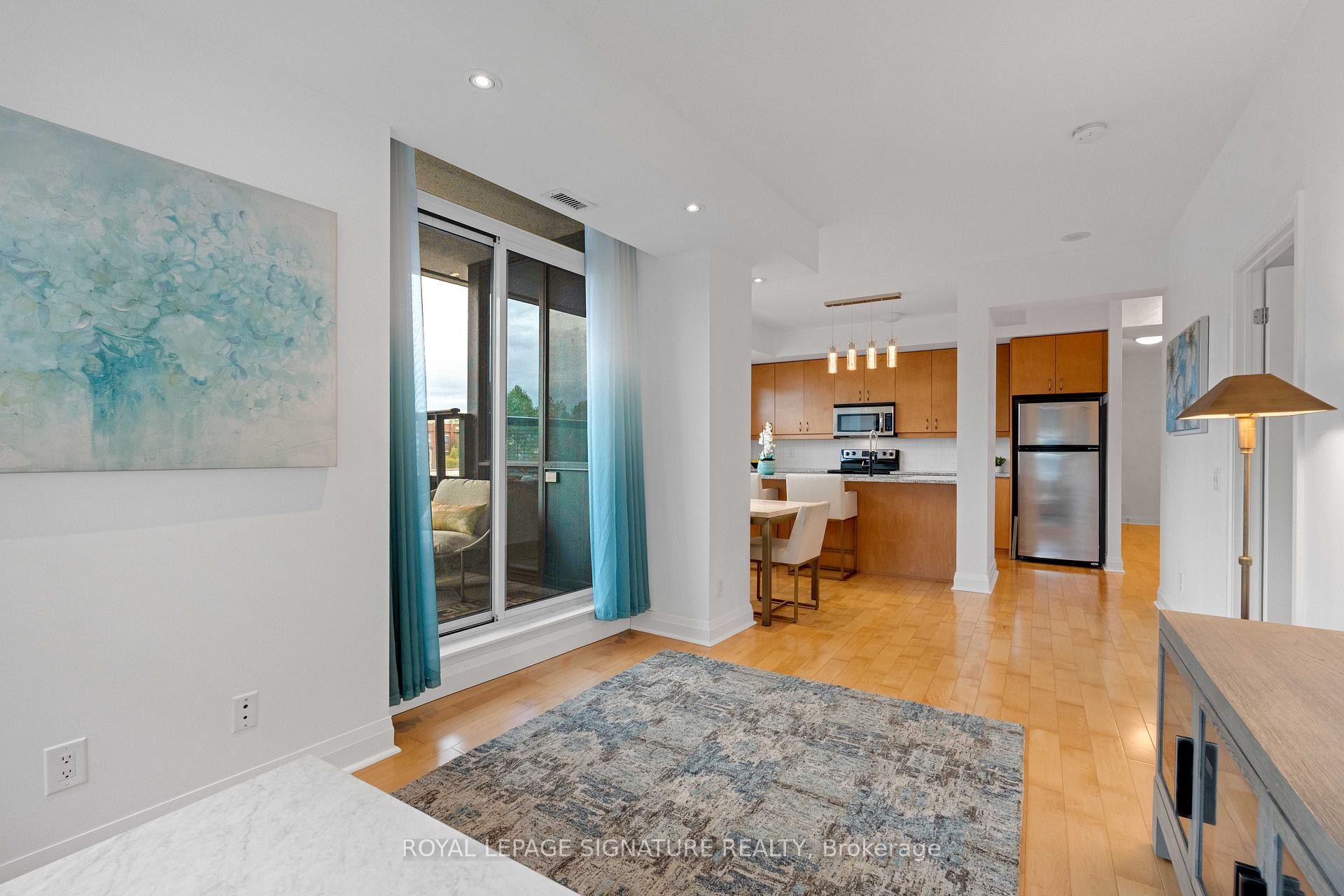 









1


Hurontario

Street, 203,
Mississauga,




ON
L5G 0A3

