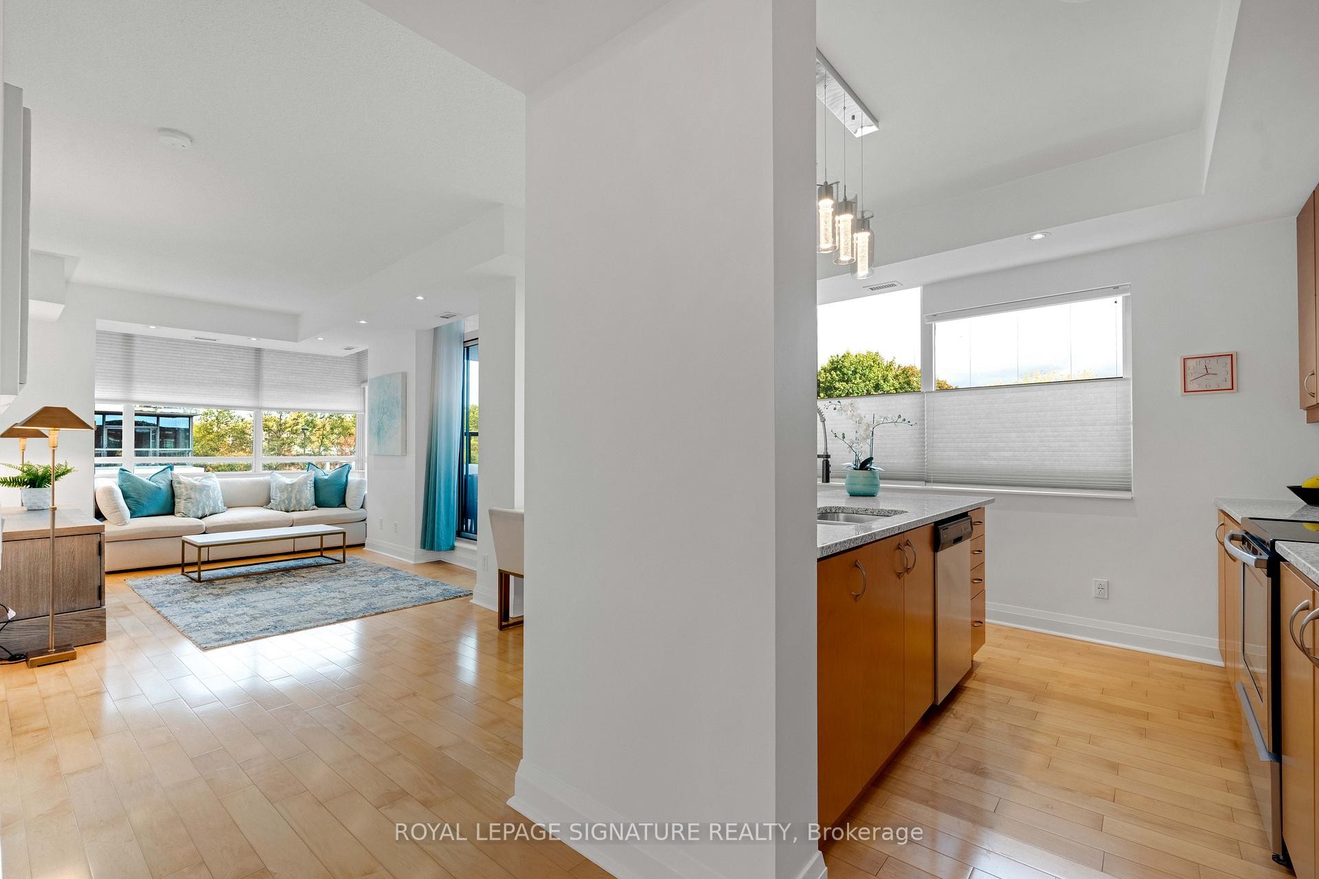 









1


Hurontario

Street, 203,
Mississauga,




ON
L5G 0A3

