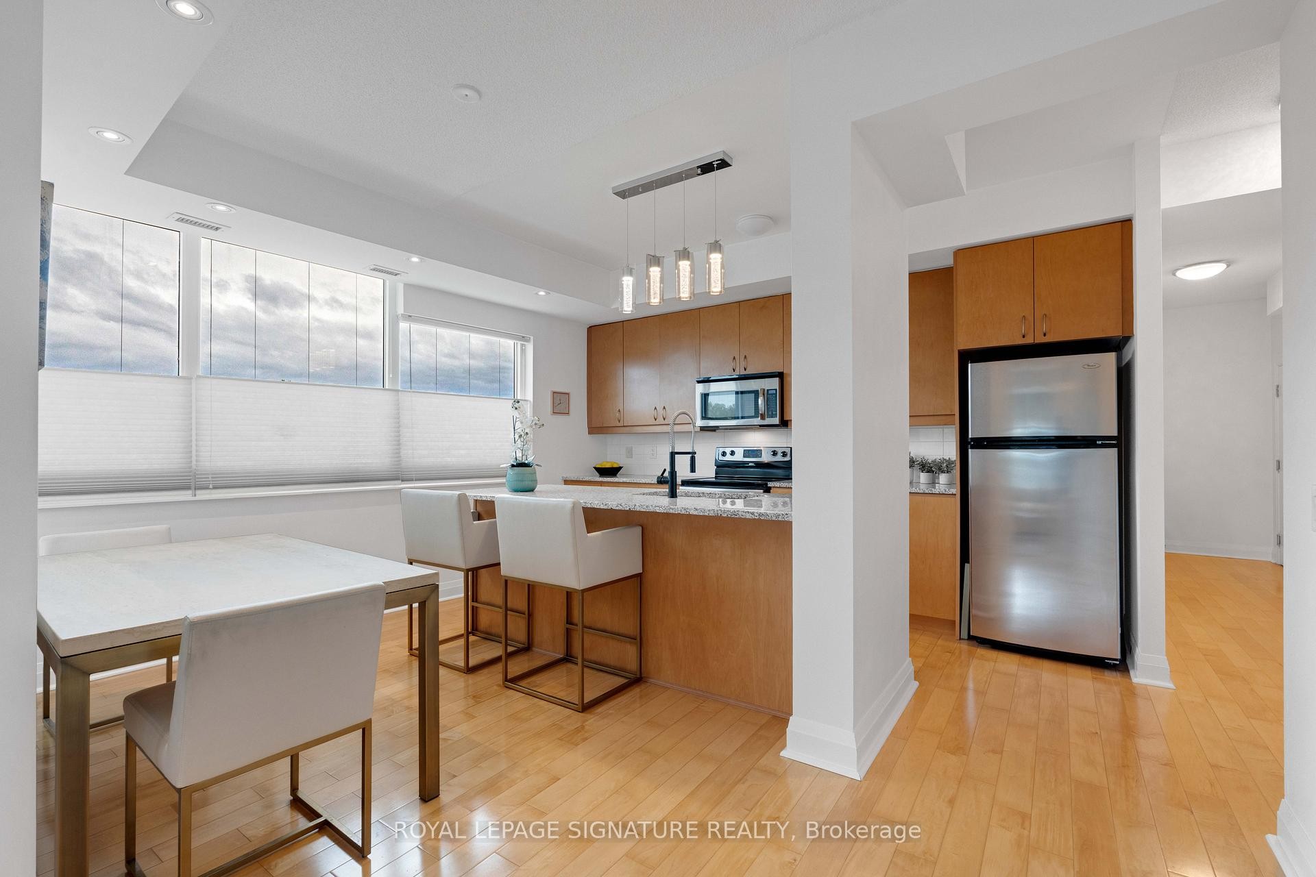 









1


Hurontario

Street, 203,
Mississauga,




ON
L5G 0A3

