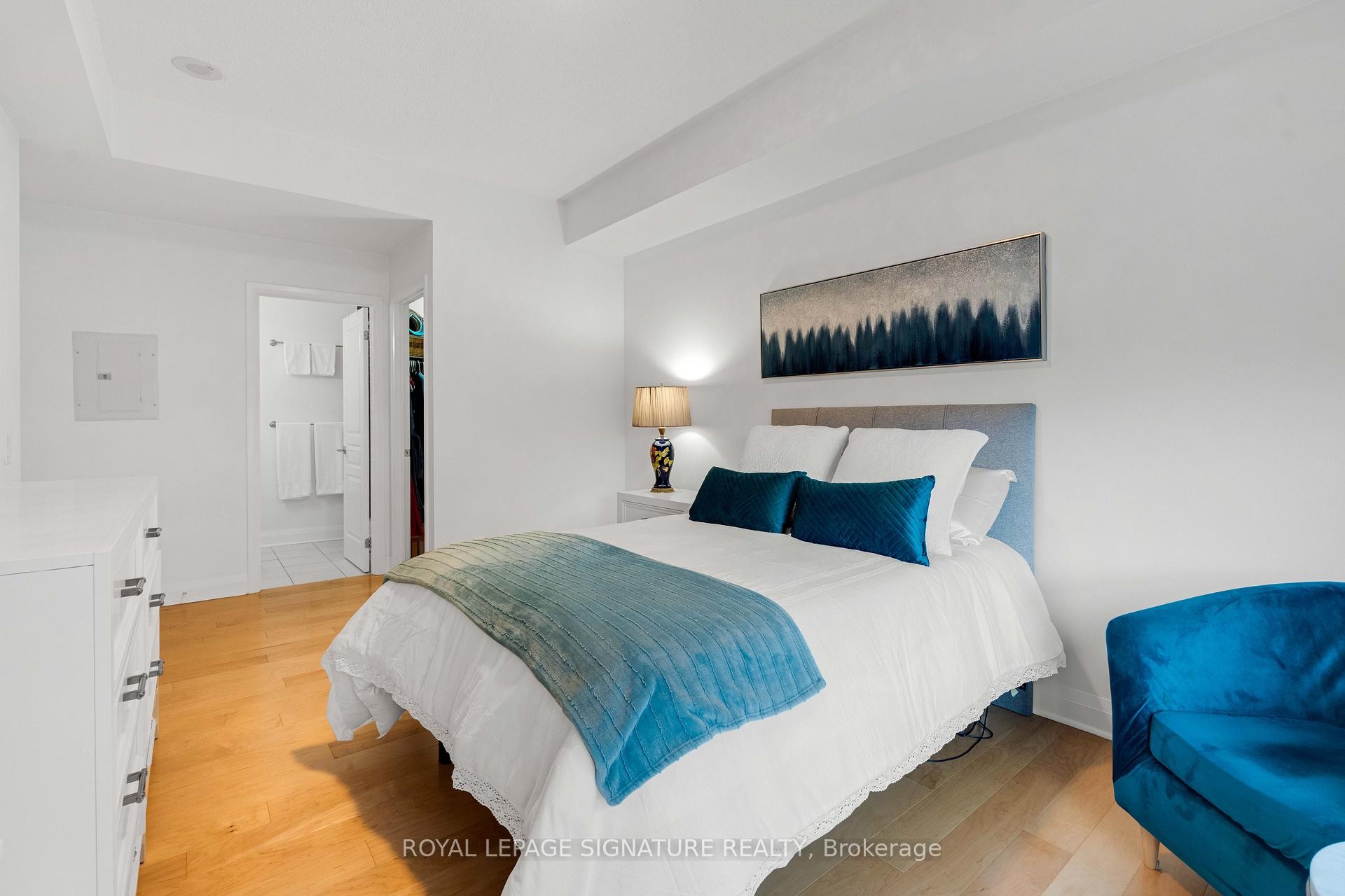 









1


Hurontario

Street, 203,
Mississauga,




ON
L5G 0A3

