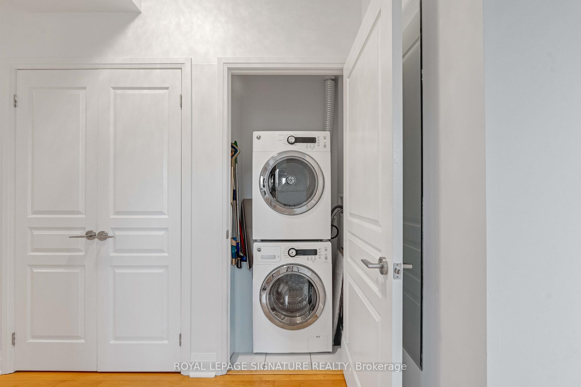 









1


Hurontario

Street, 203,
Mississauga,




ON
L5G 0A3

