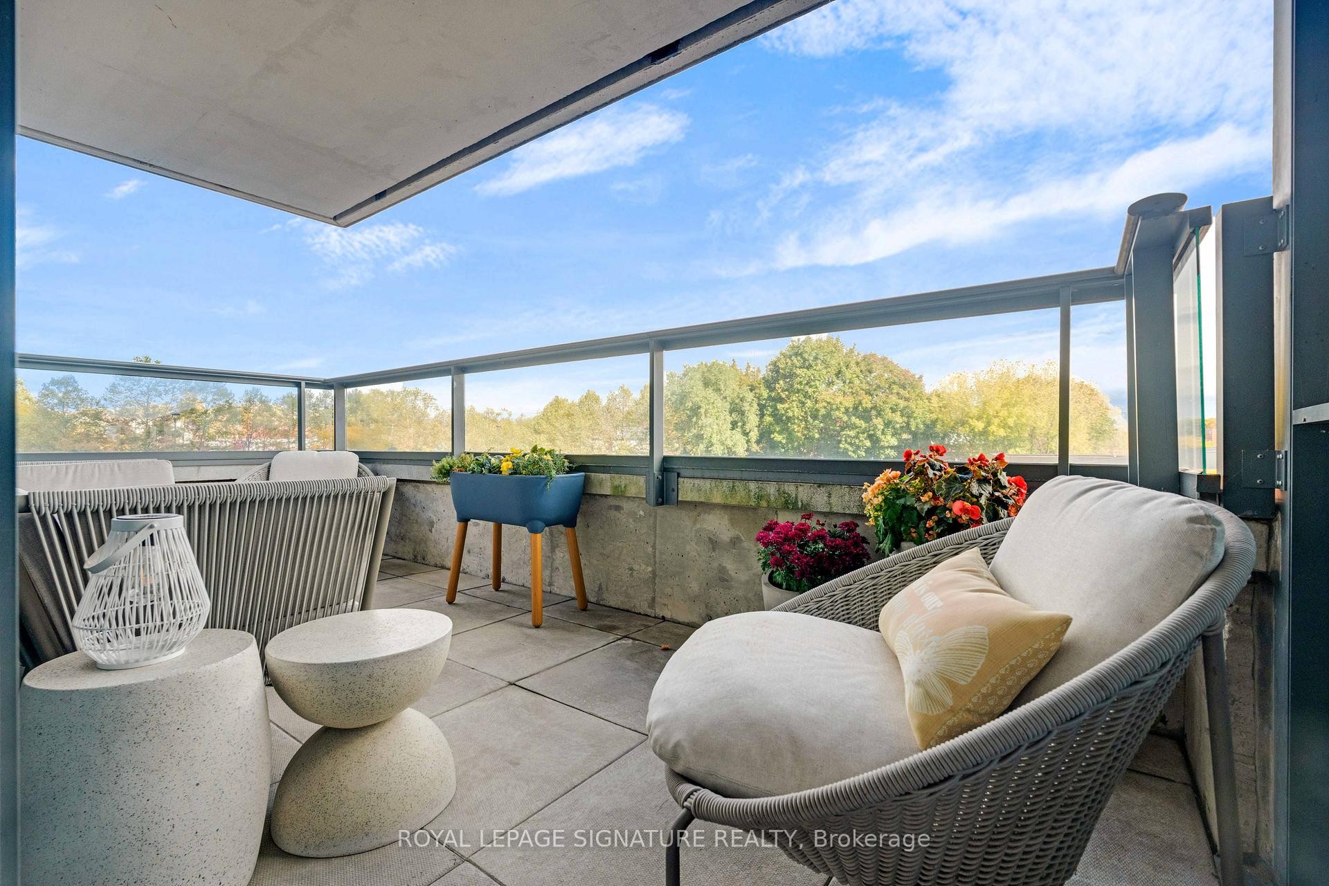 









1


Hurontario

Street, 203,
Mississauga,




ON
L5G 0A3

