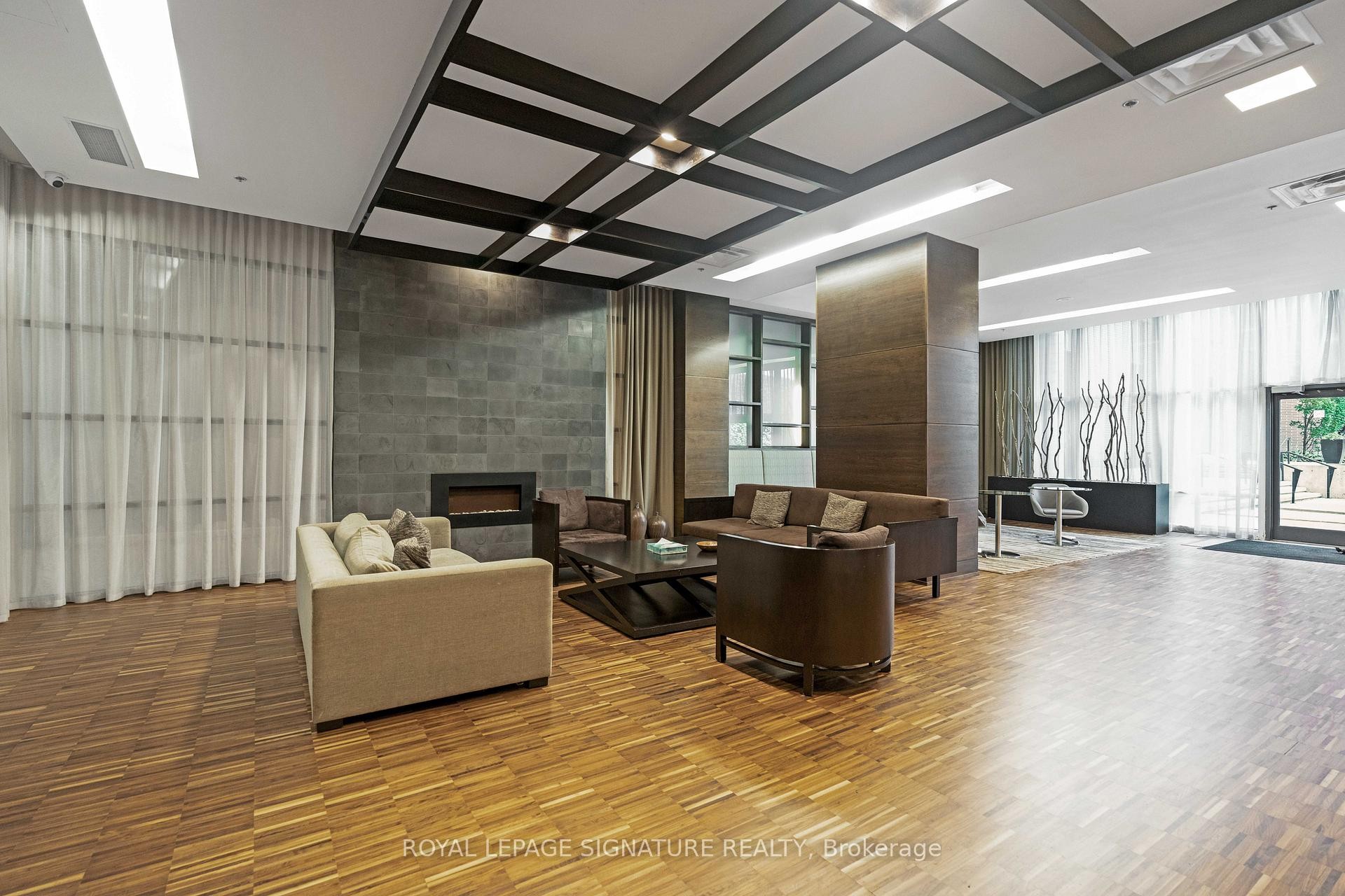 









1


Hurontario

Street, 203,
Mississauga,




ON
L5G 0A3

